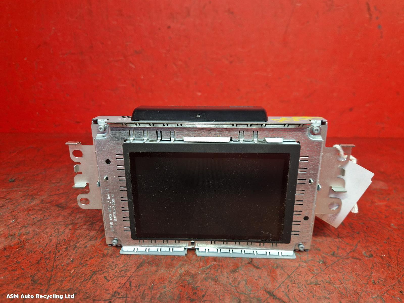 View Auto part Radio Display Volvo V40 2014