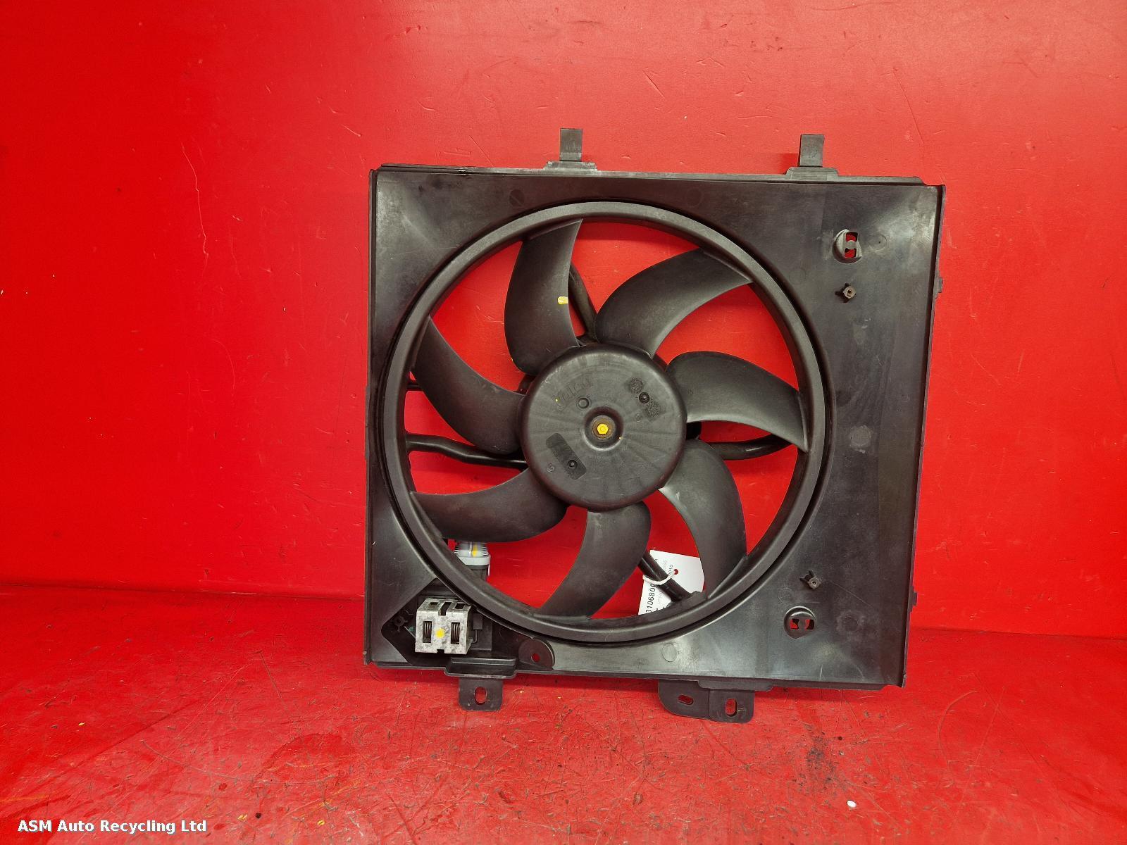 View Auto part Radiator Peugeot 207 2010