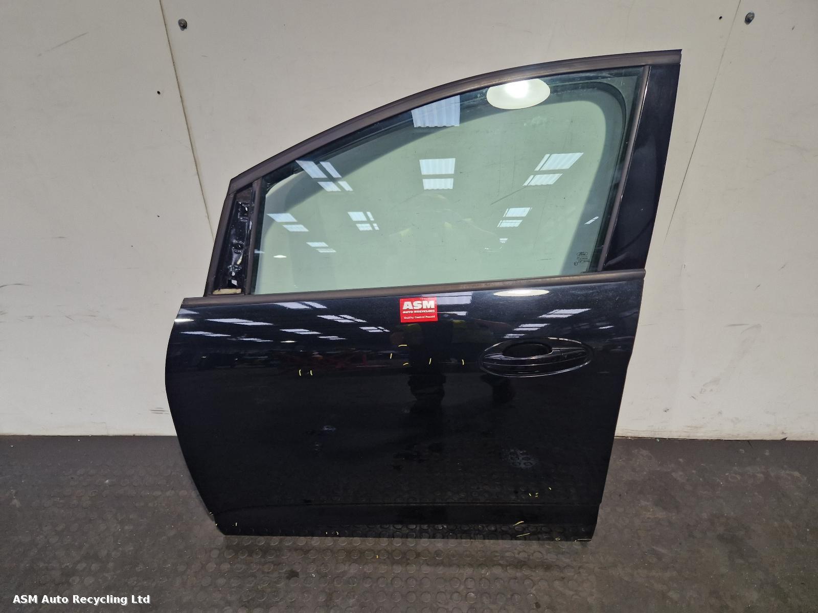 View Auto part L Front Door Ford Focus C Max 2011