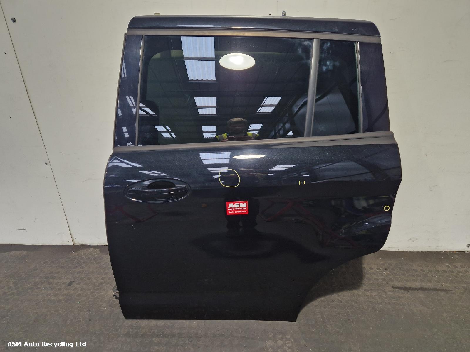 View Auto part L Rear Door Ford Focus C Max 2011