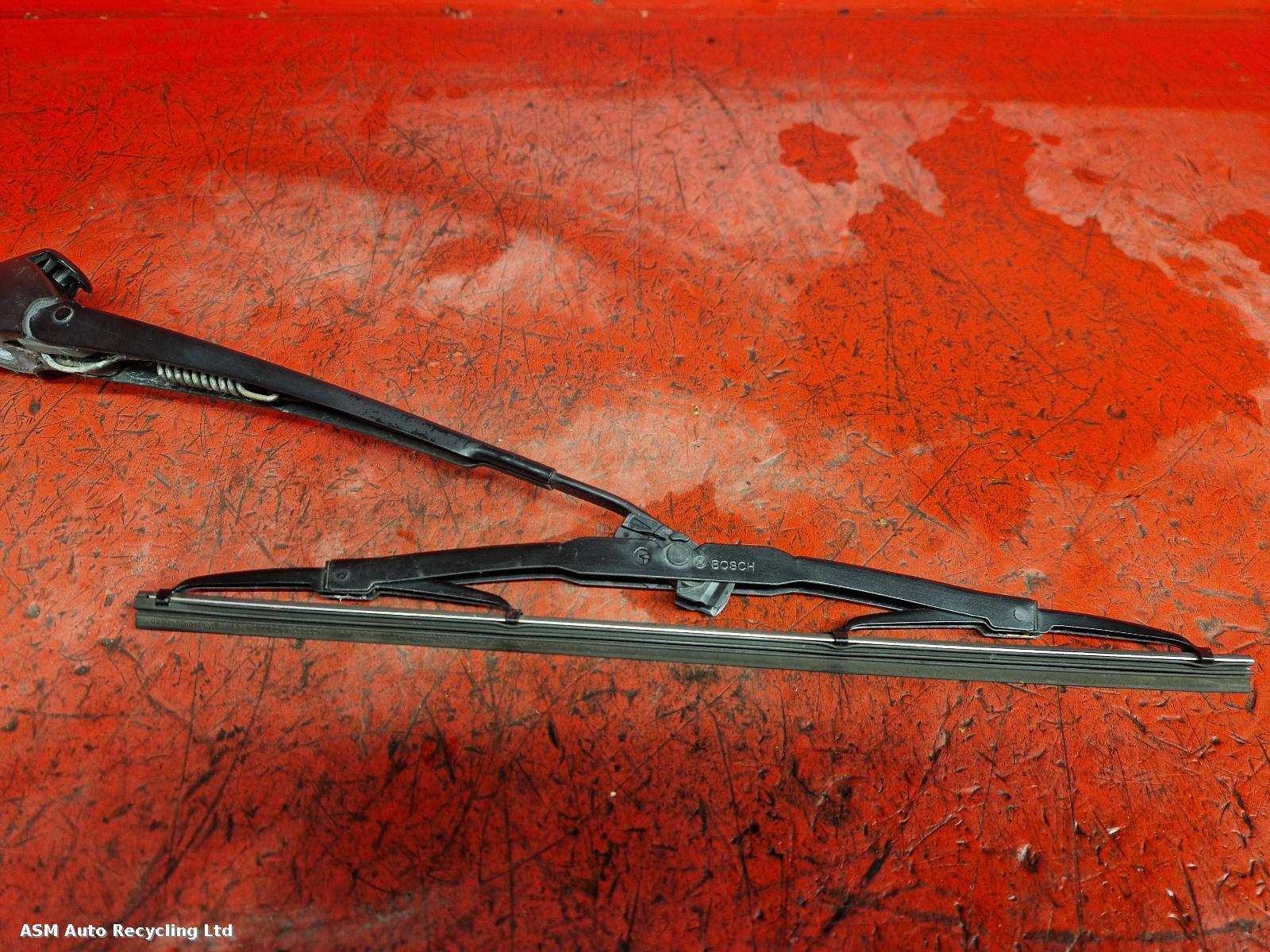 View Auto part Wiper Arm Volkswagen Golf 2002