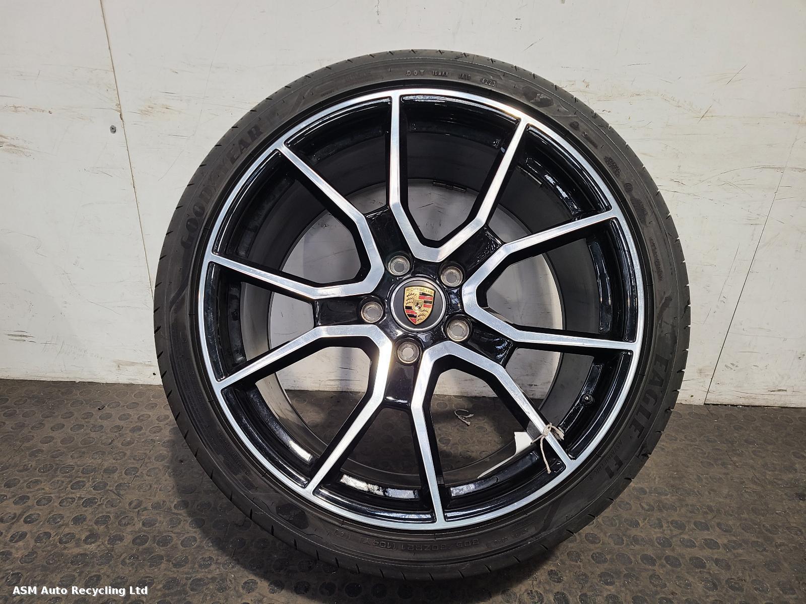 View Auto part Wheel Porsche Taycan 2023