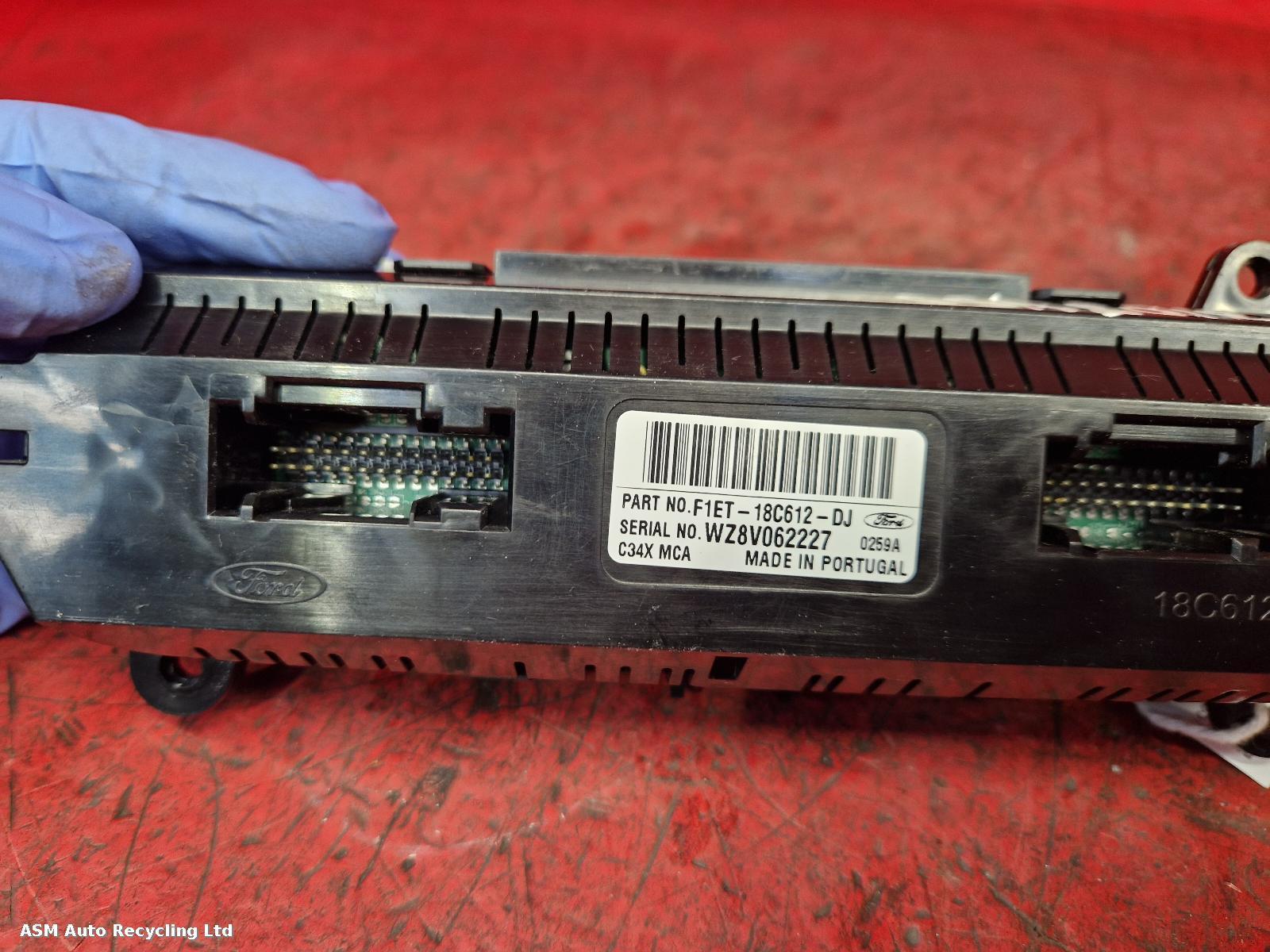 View Auto part Heater/AC Controller Ford Focus 2017