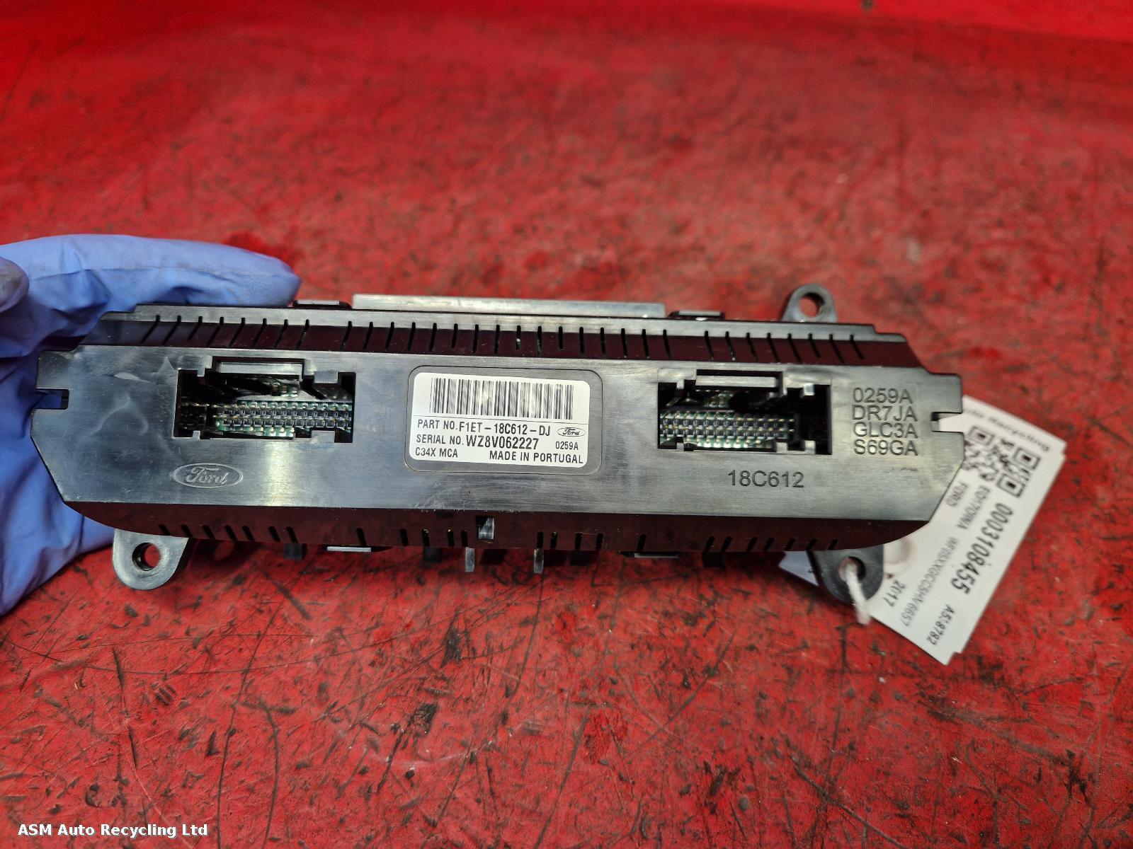 View Auto part Heater/AC Controller Ford Focus 2017