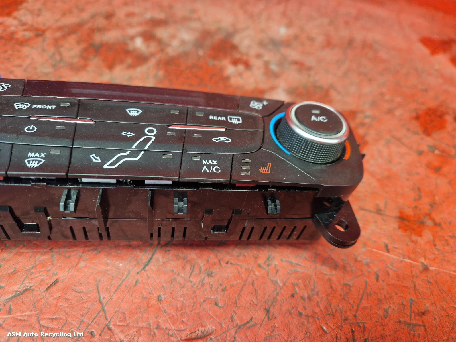View Auto part Heater/AC Controller Ford Focus 2017
