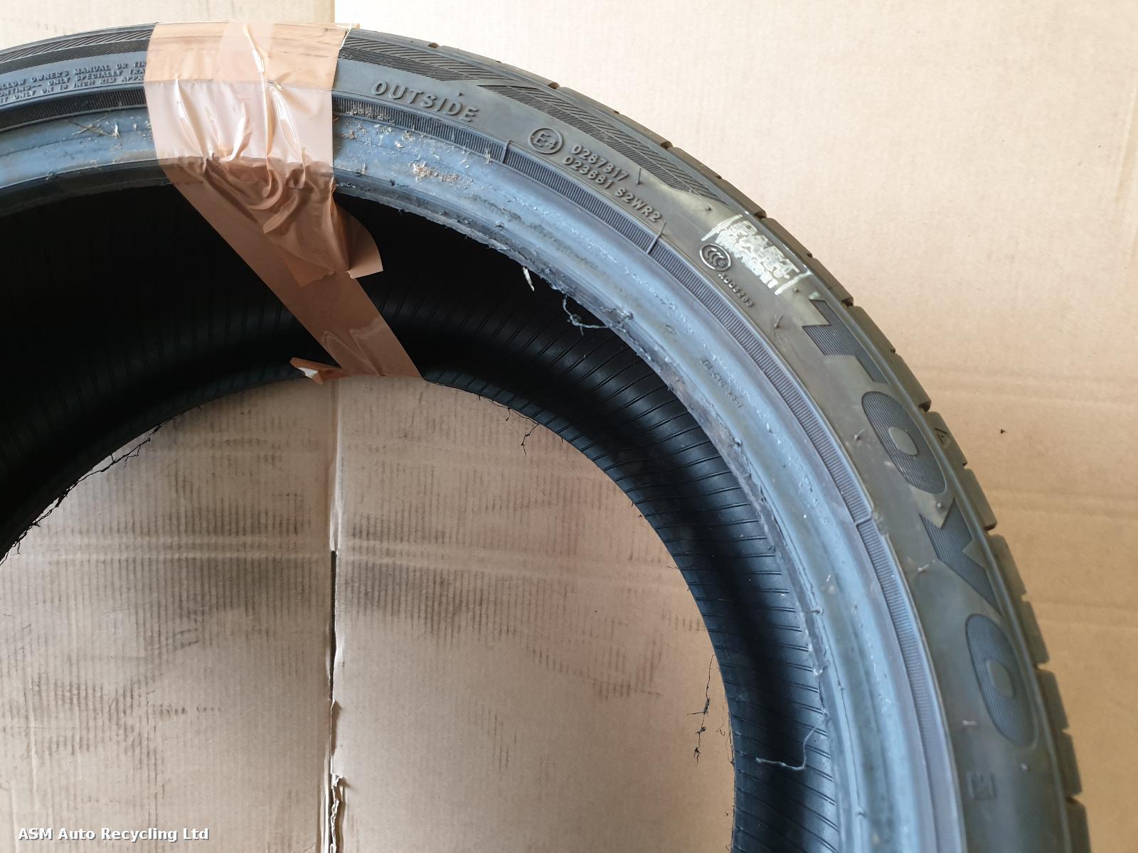 View Auto part 35 Profile Tyre Tyre 18 Inch Branded Tyre 2024