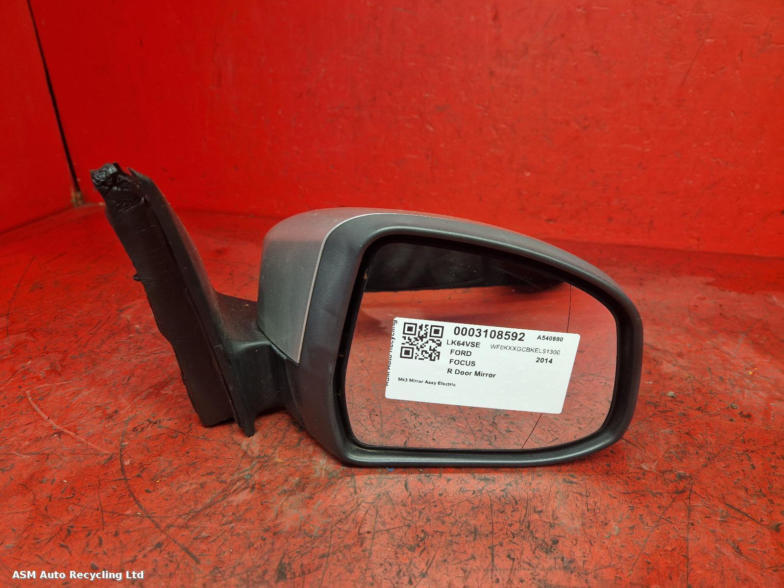 View Auto part R Door Mirror Ford Focus 2014