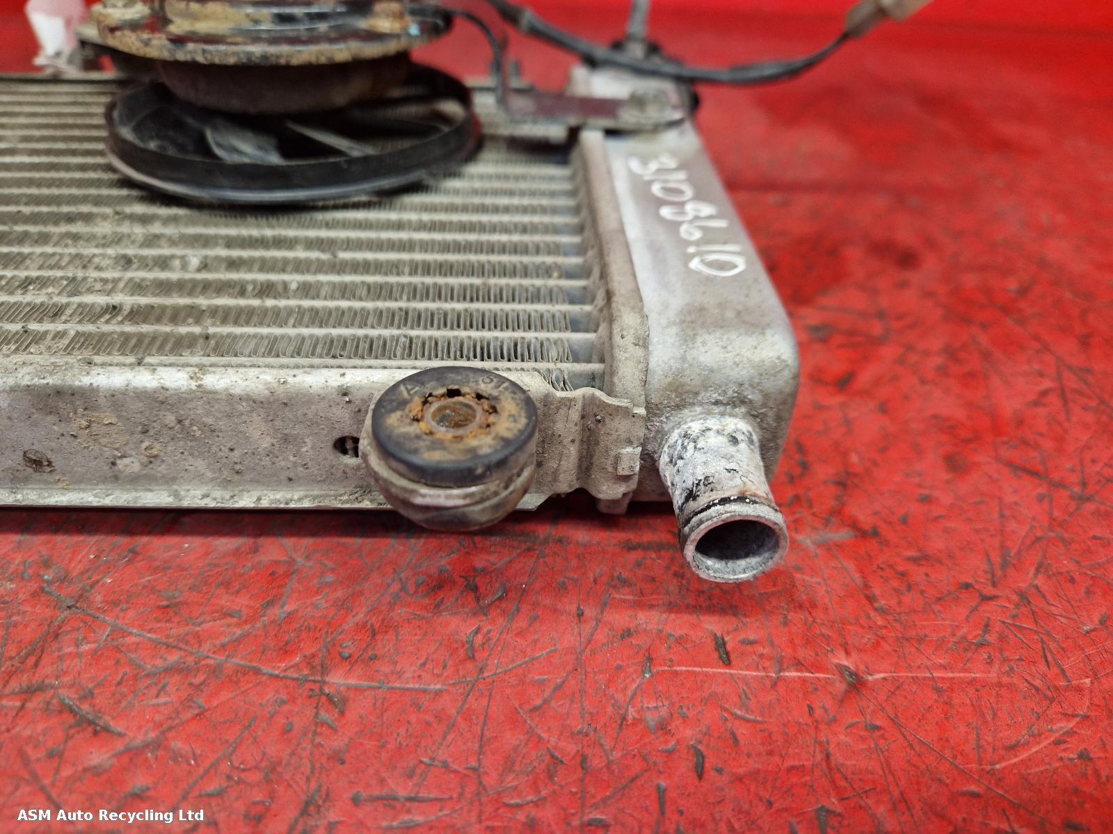 View Auto part Radiator Honda Cbr 125 R-f 2016