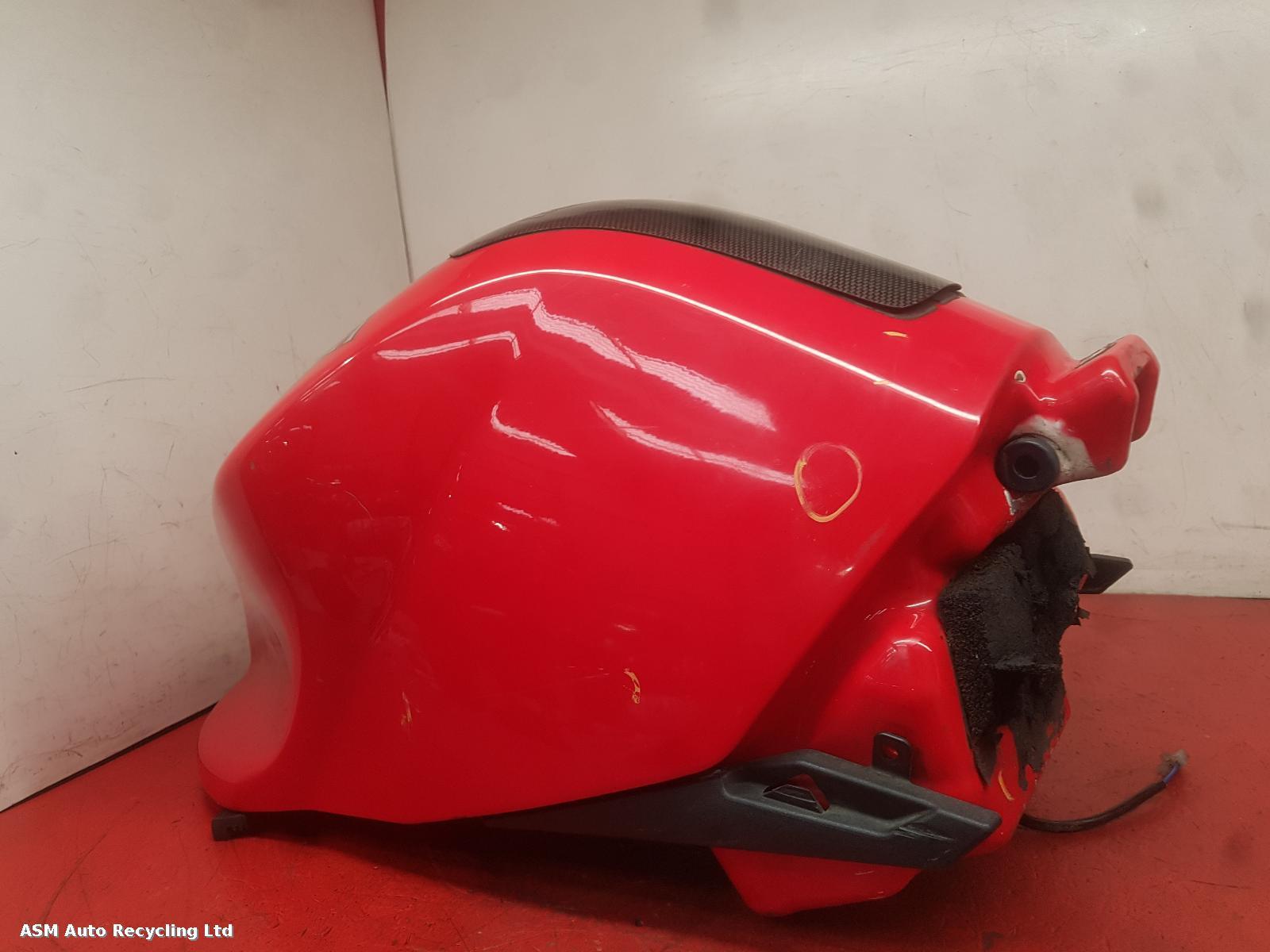 View Auto part Fuel Tank Triumph Sprint St 1050 2007