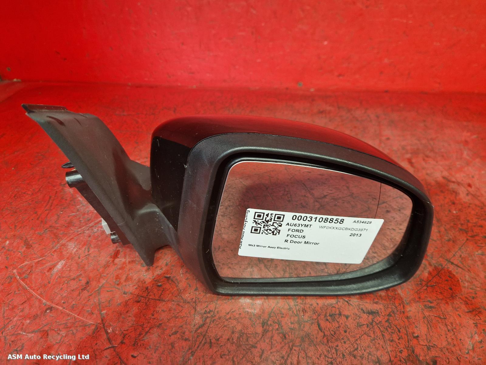 View Auto part R Door Mirror Ford Focus 2013
