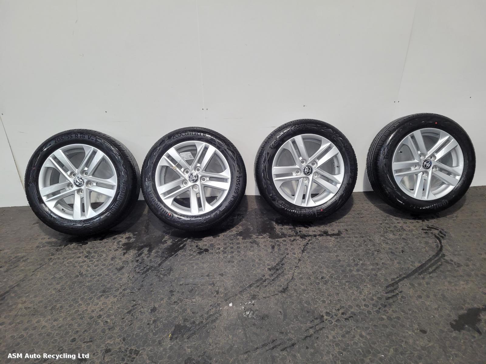 View Auto part Wheel Set Toyota Corolla 2023