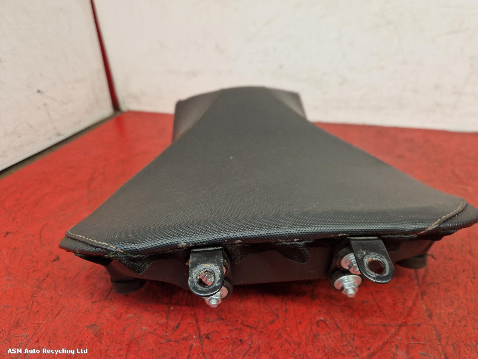 View Auto part Front Seat Benelli Bn 125 2022