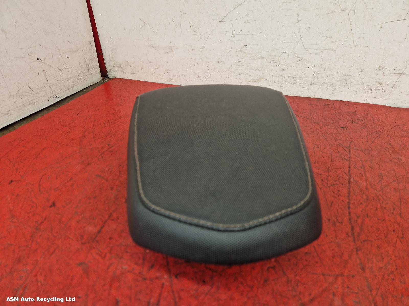 View Auto part 2nd Seat (Rear Seat) Benelli Bn 125 2022