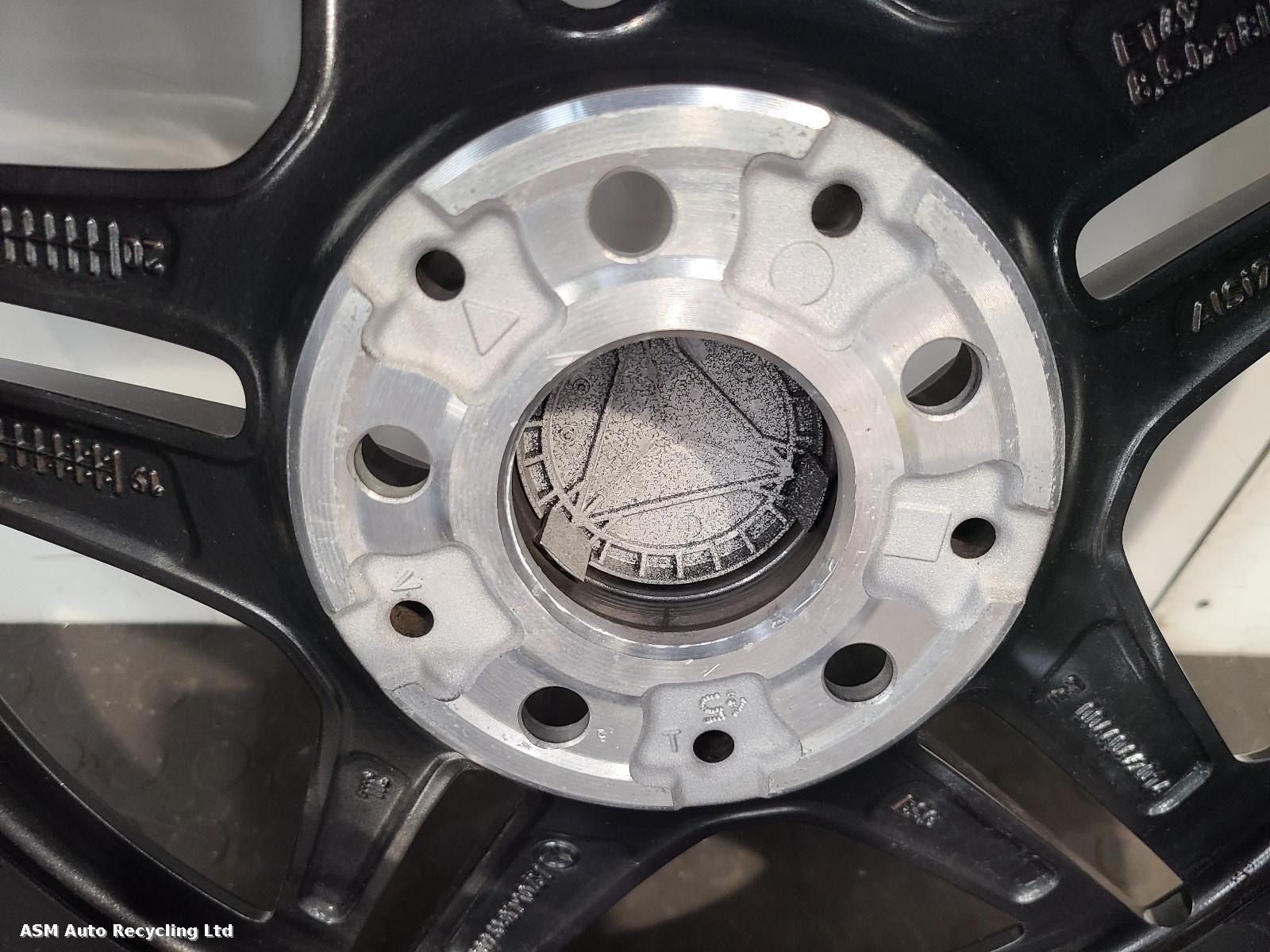 View Auto part Wheel Set Mercedes C Class 2020