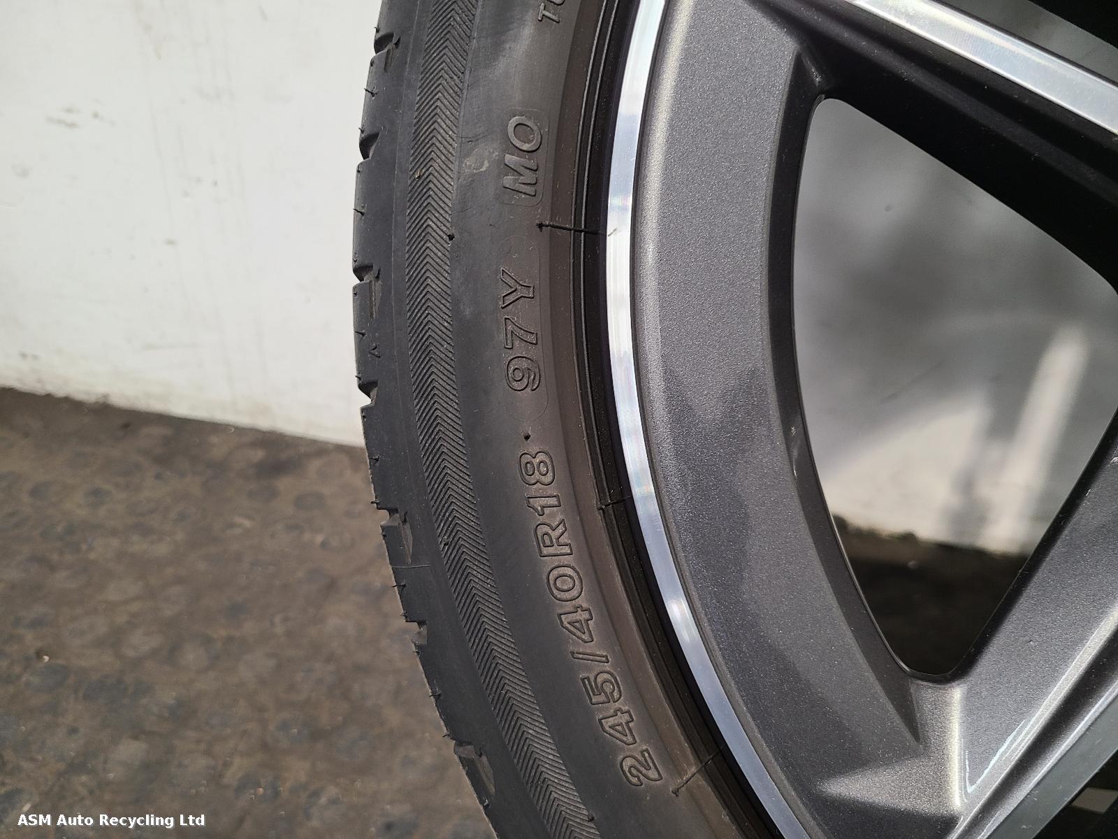 View Auto part Wheel Set Mercedes C Class 2020