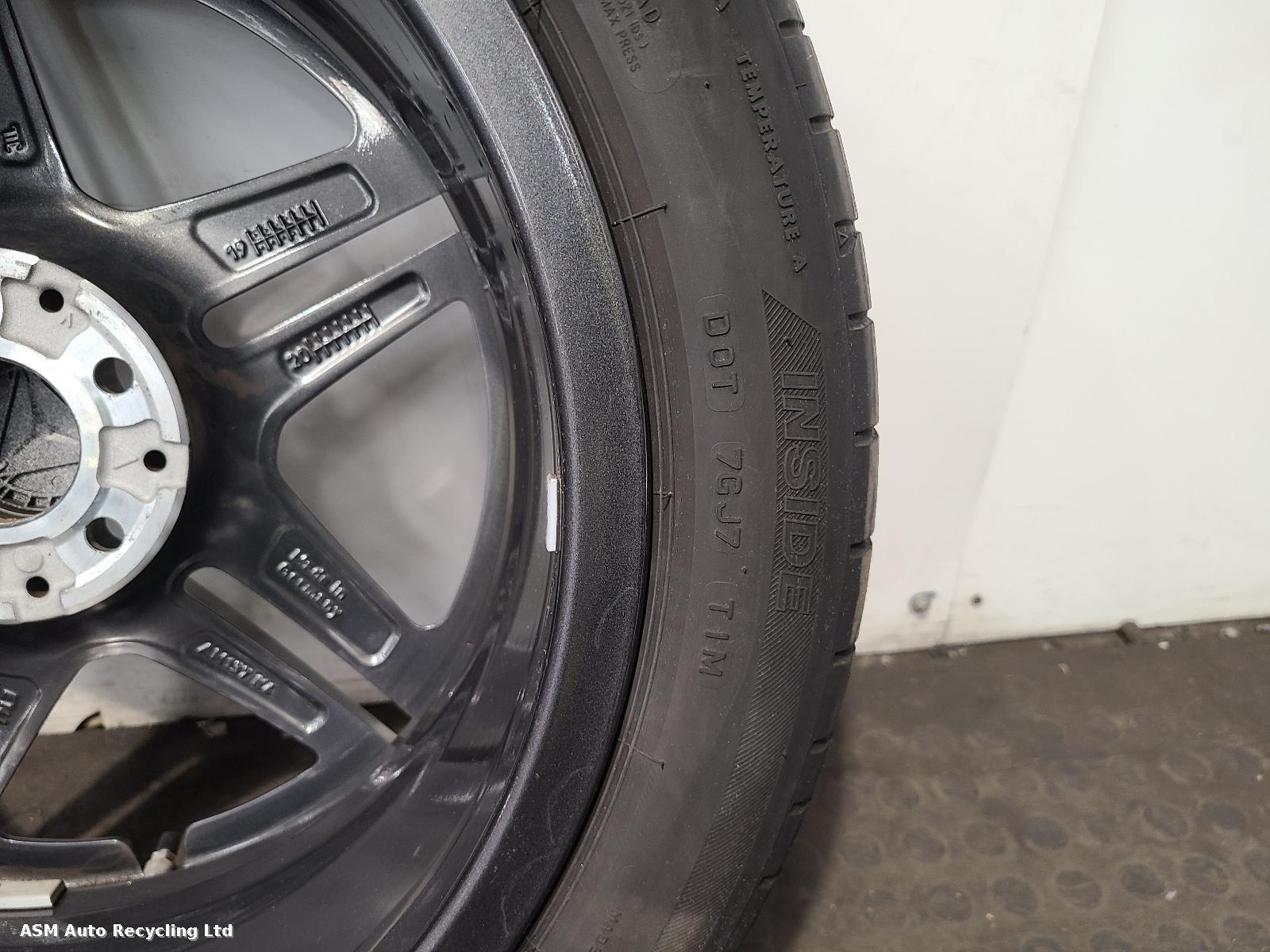 View Auto part Wheel Set Mercedes C Class 2020
