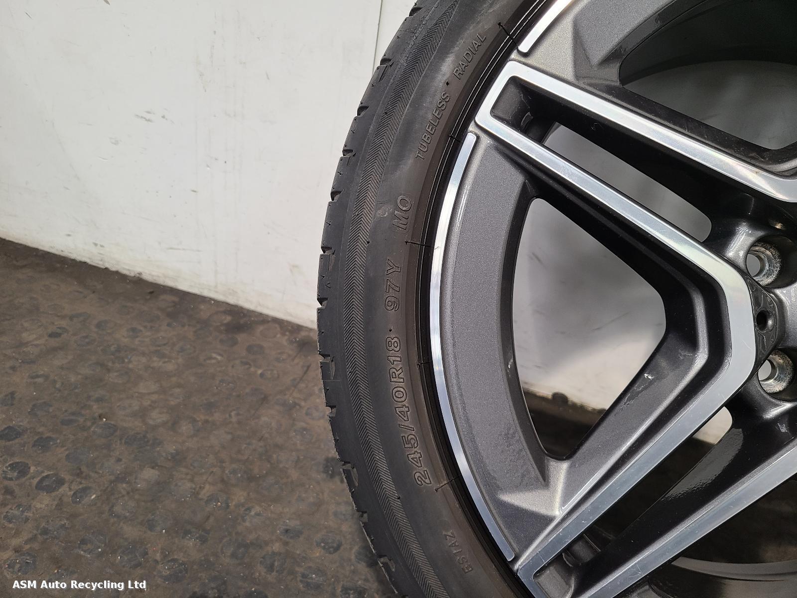 View Auto part Wheel Set Mercedes C Class 2020