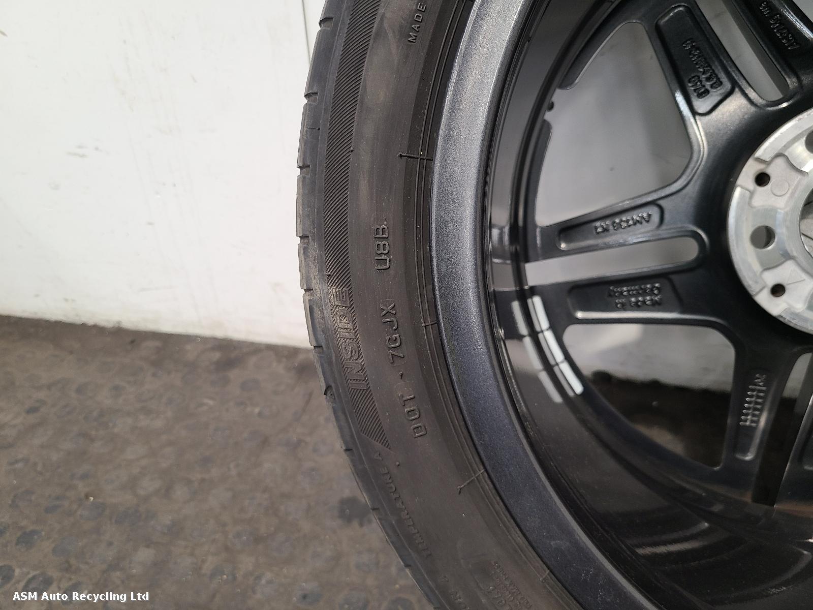 View Auto part Wheel Set Mercedes C Class 2020