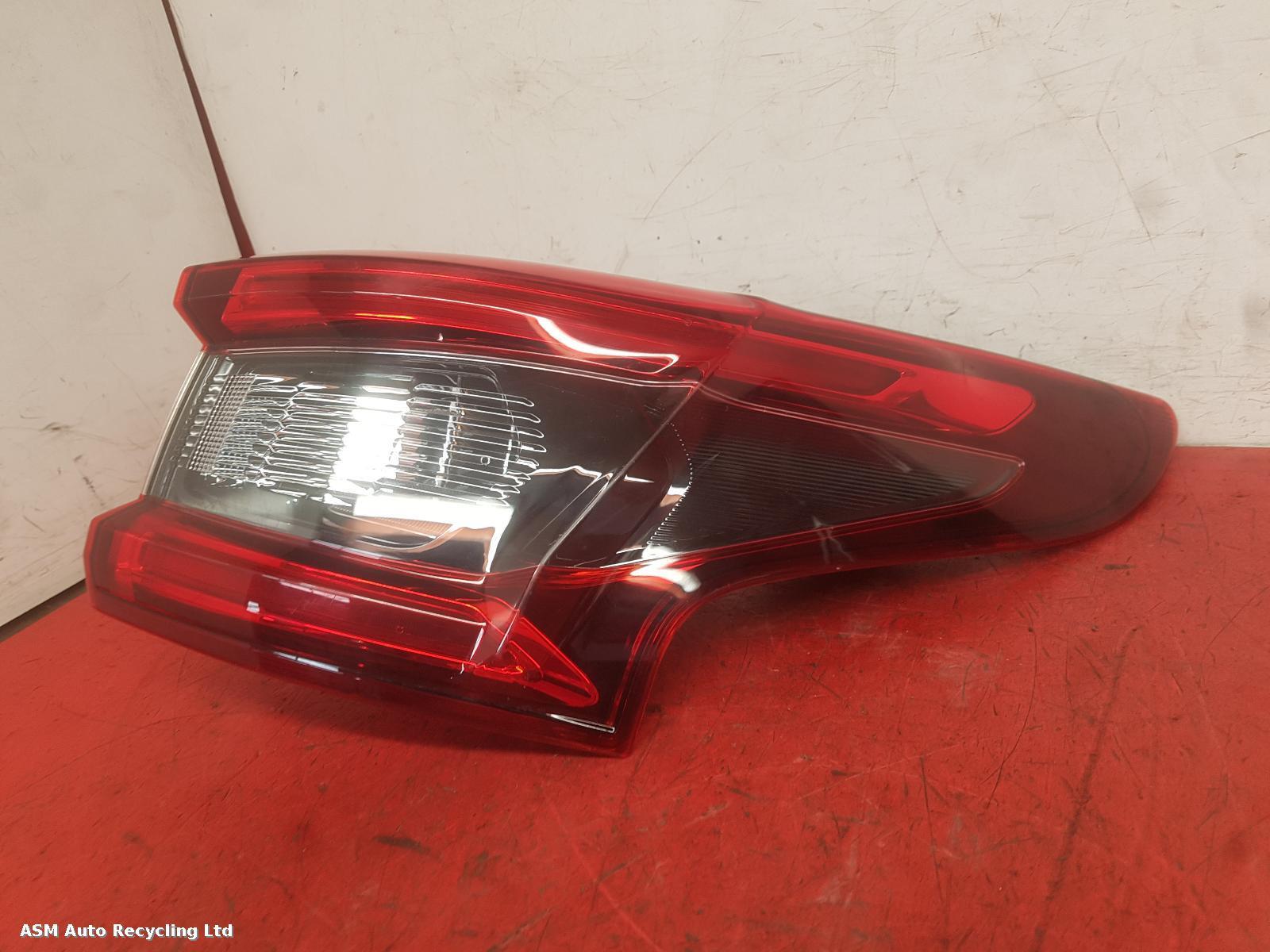 View Auto part R Taillight Nissan Qashqai 2018