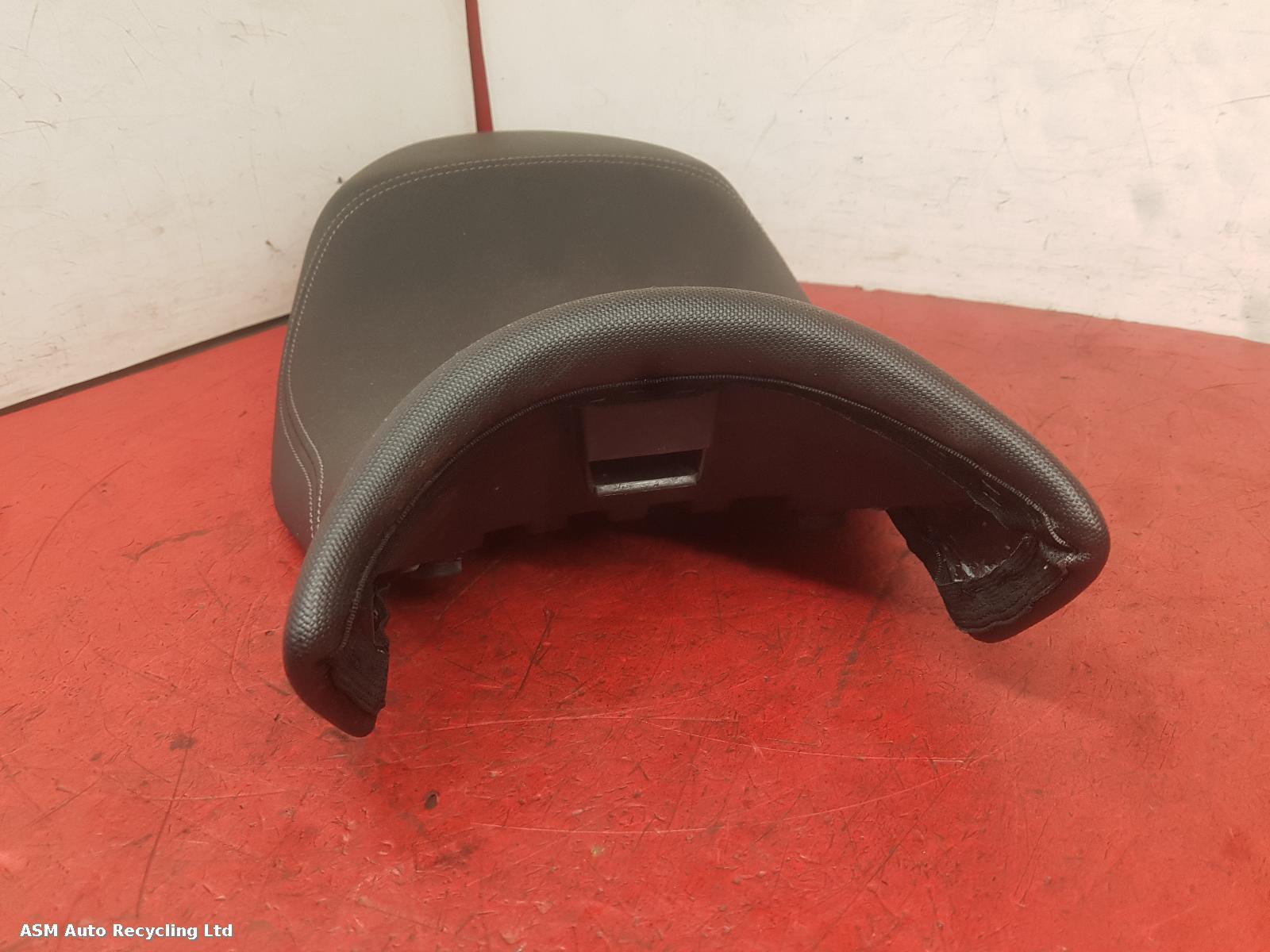 View Auto part Front Seat Yamaha Tracer 700 2019