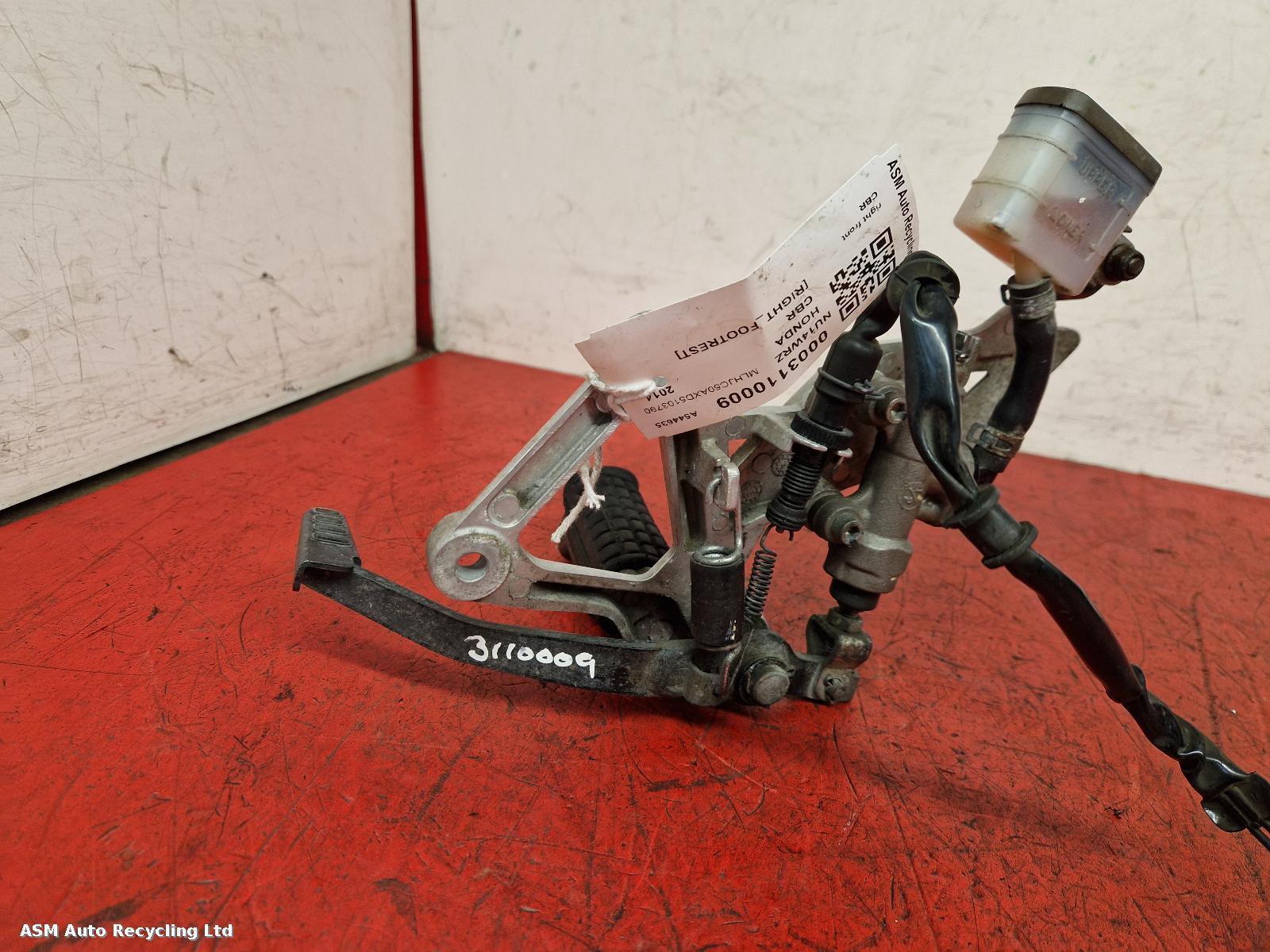 View Auto part Right Footrest Honda Cbr 2014
