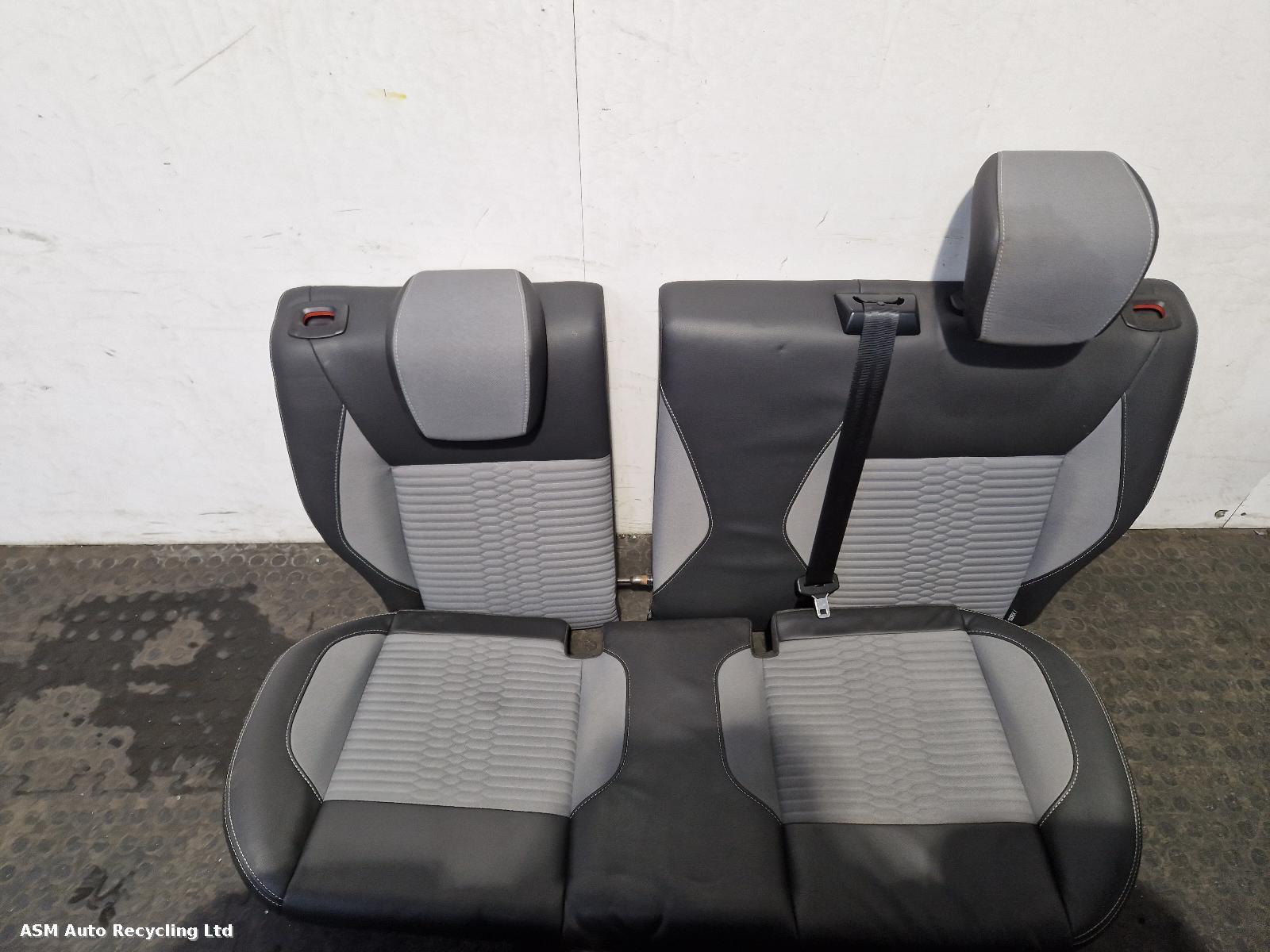 View Auto part Complete Interior Ford Fiesta 2016