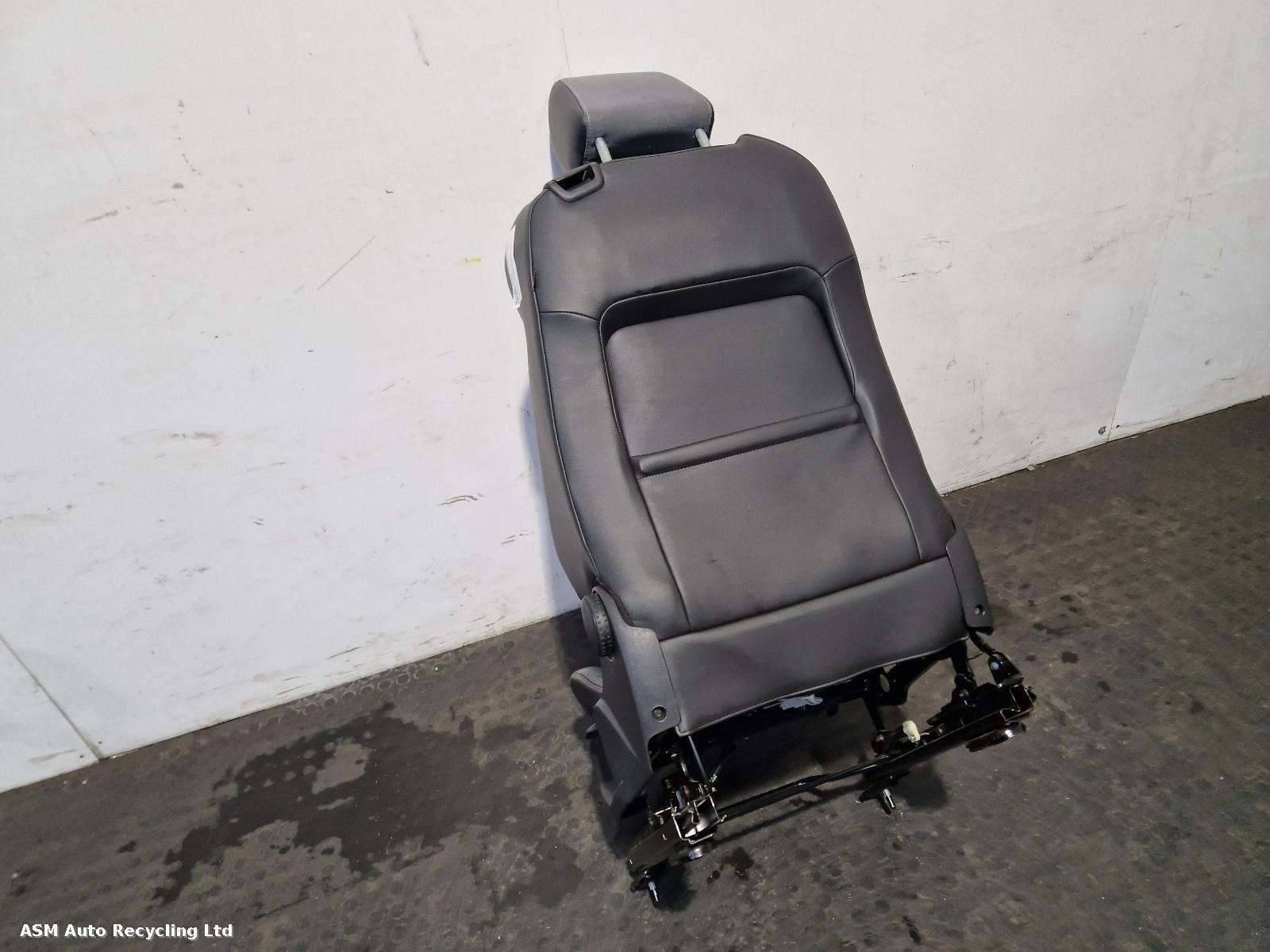 View Auto part Complete Interior Ford Fiesta 2016