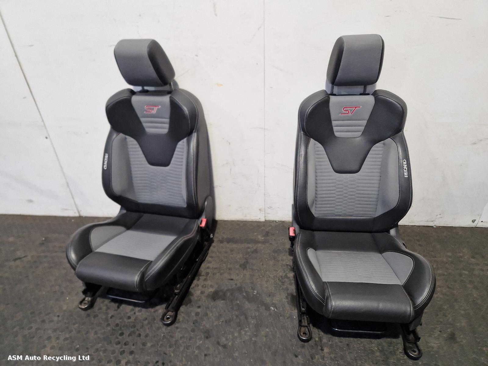 View Auto part Complete Interior Ford Fiesta 2016