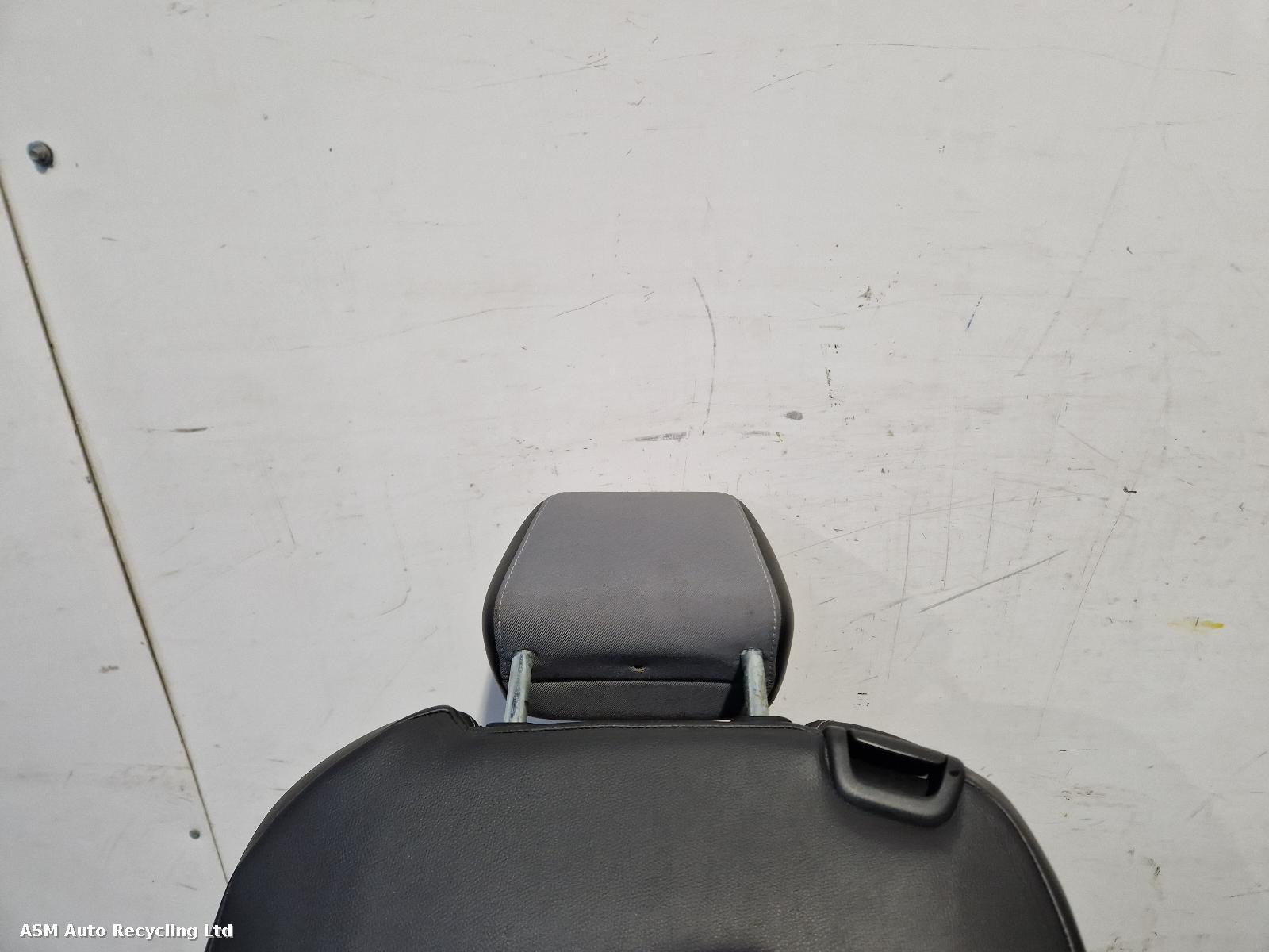 View Auto part Complete Interior Ford Fiesta 2016