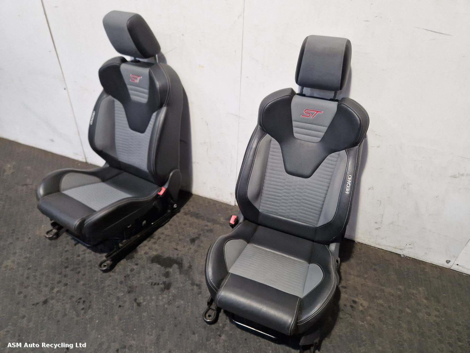 View Auto part Complete Interior Ford Fiesta 2016