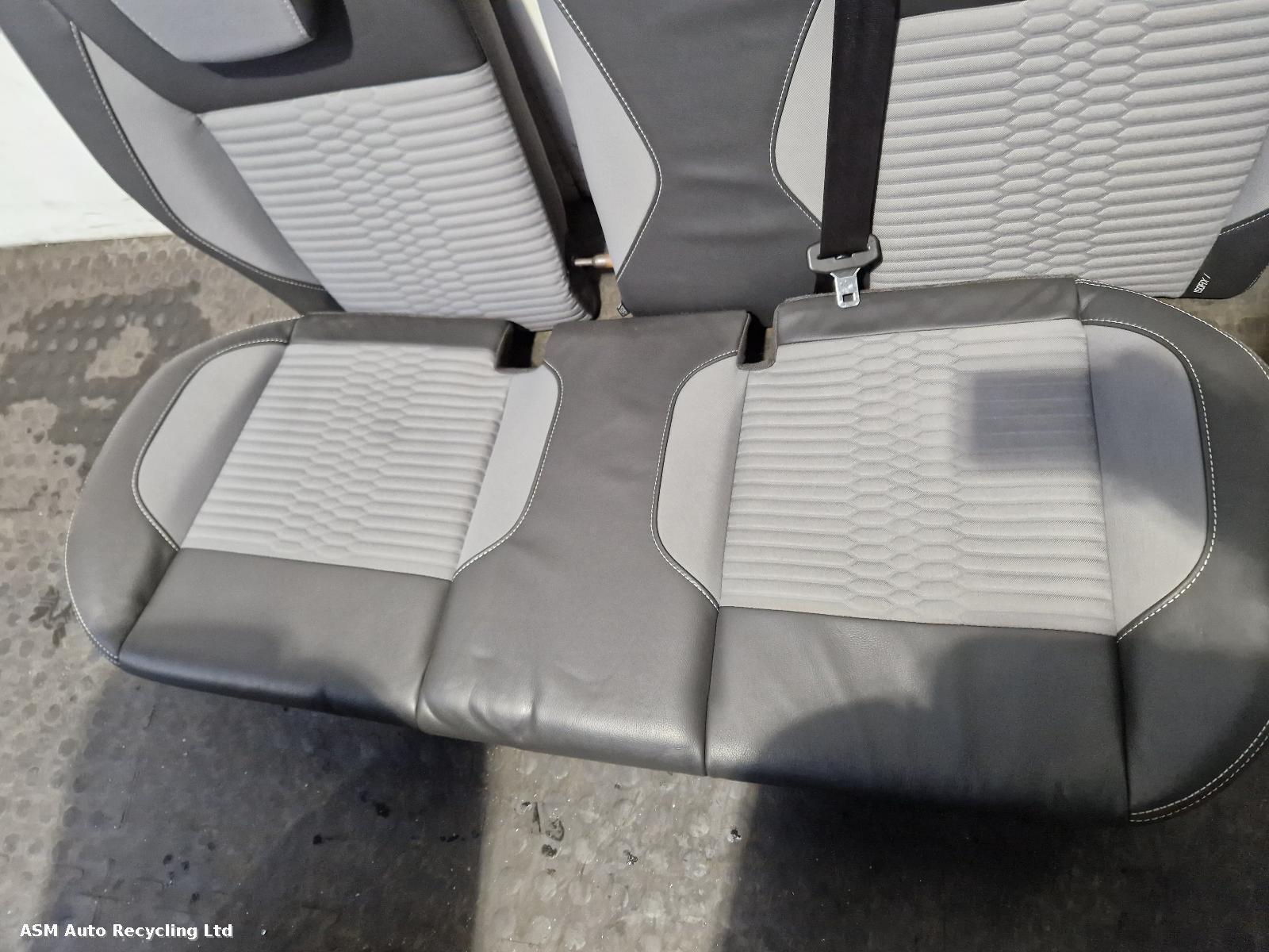 View Auto part Complete Interior Ford Fiesta 2016