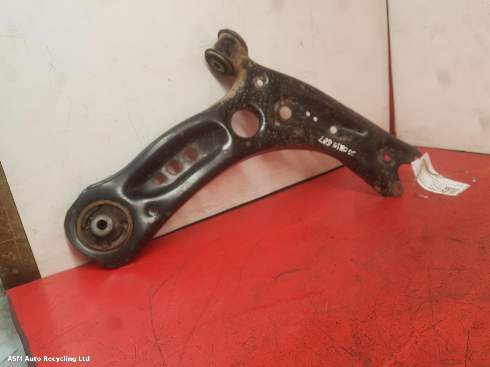 View Auto part RF Lower Control Arm Skoda Octavia 2014
