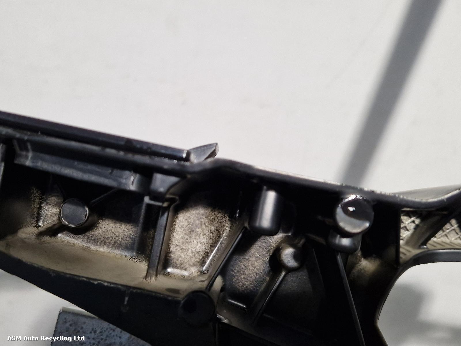View Auto part Misc Jaguar F-pace 2024