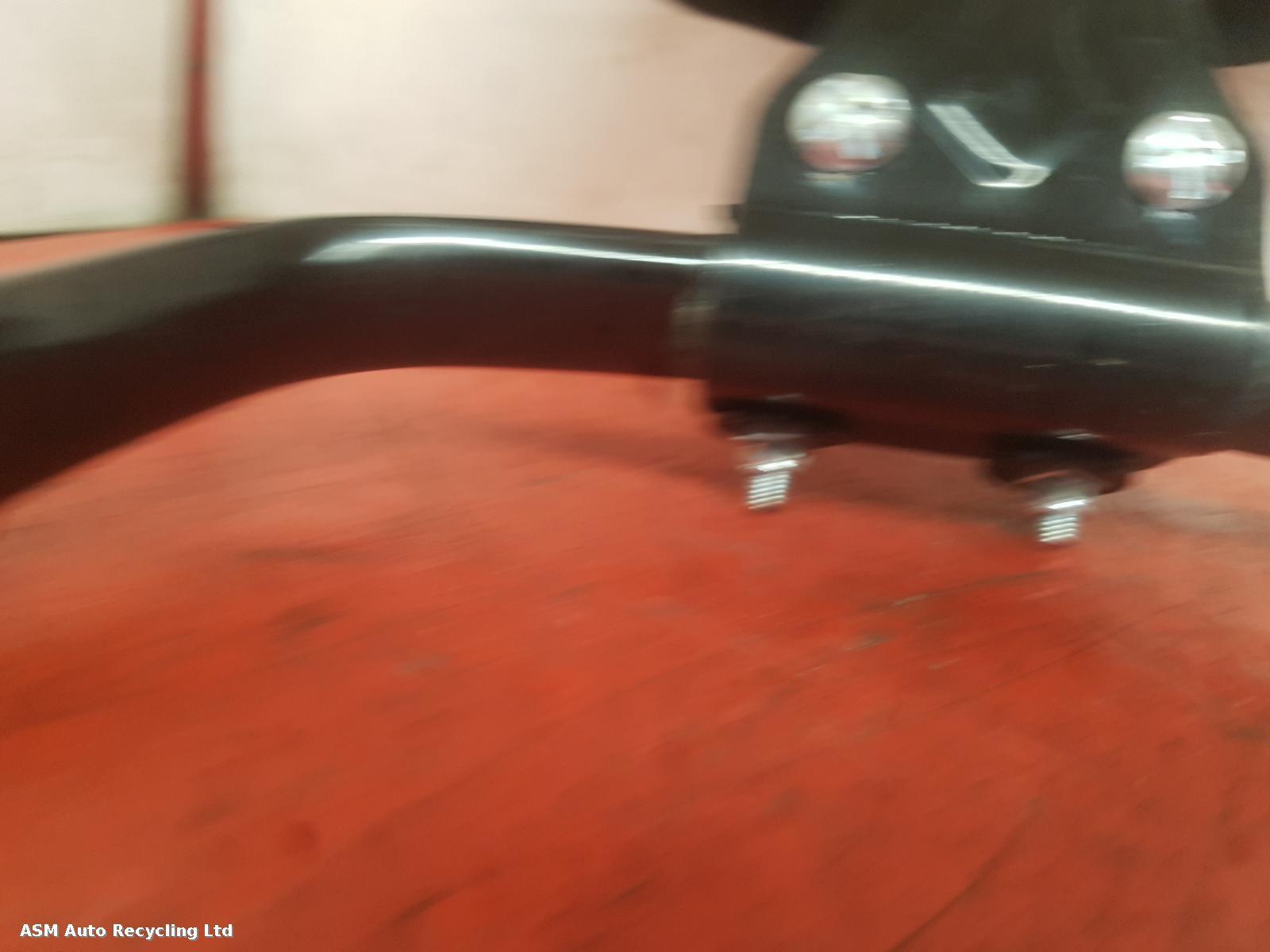 View Auto part 2nd Seat (Rear Seat) Yamaha Xjr 1300 2000