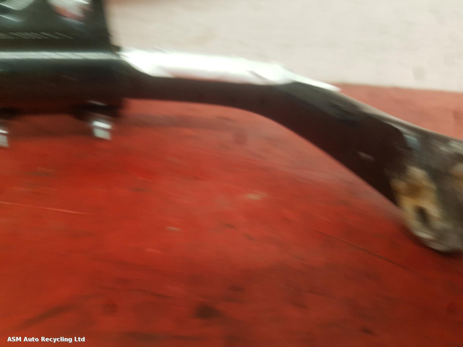 View Auto part 2nd Seat (Rear Seat) Yamaha Xjr 1300 2000