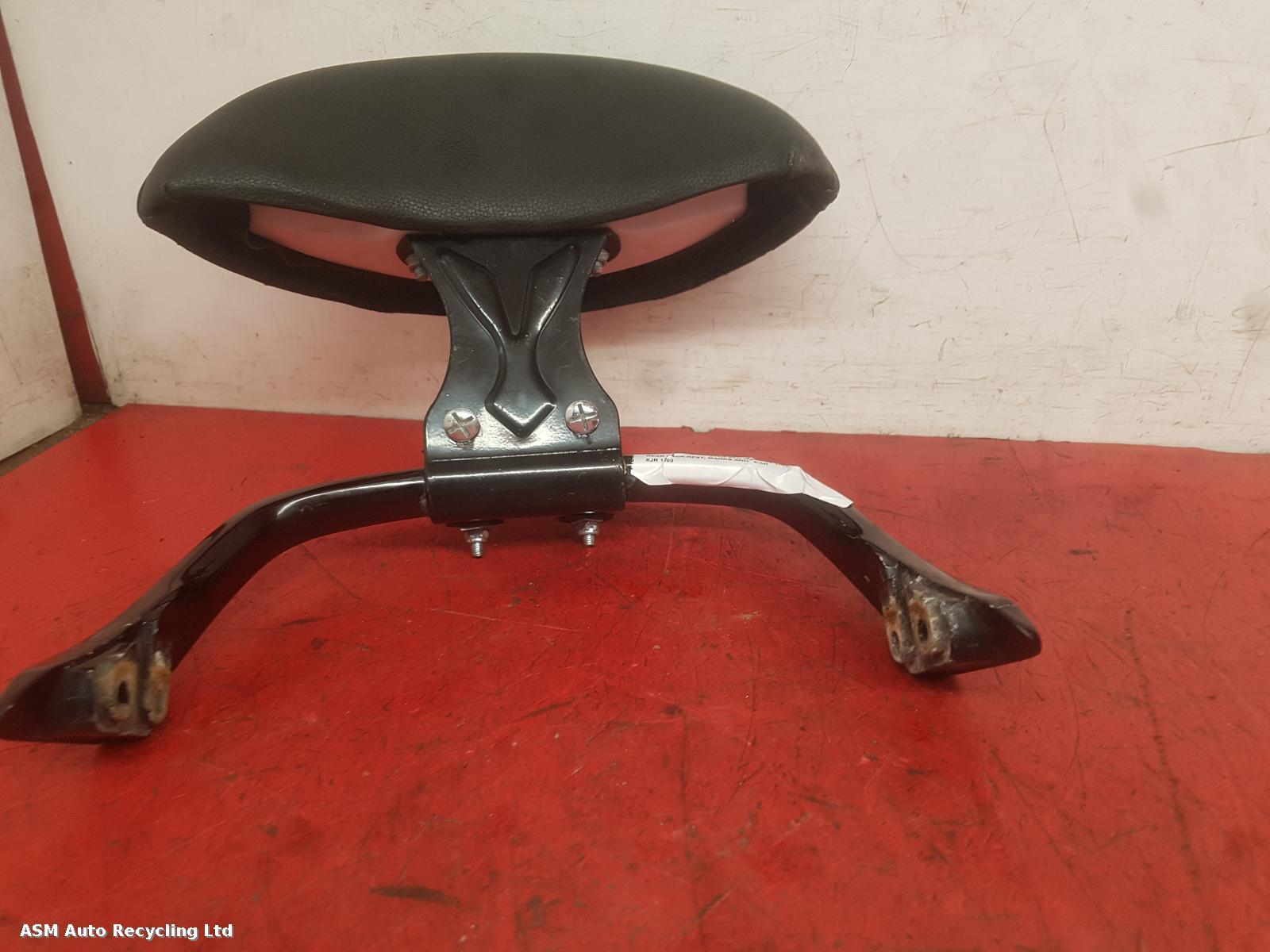 View Auto part 2nd Seat (Rear Seat) Yamaha Xjr 1300 2000