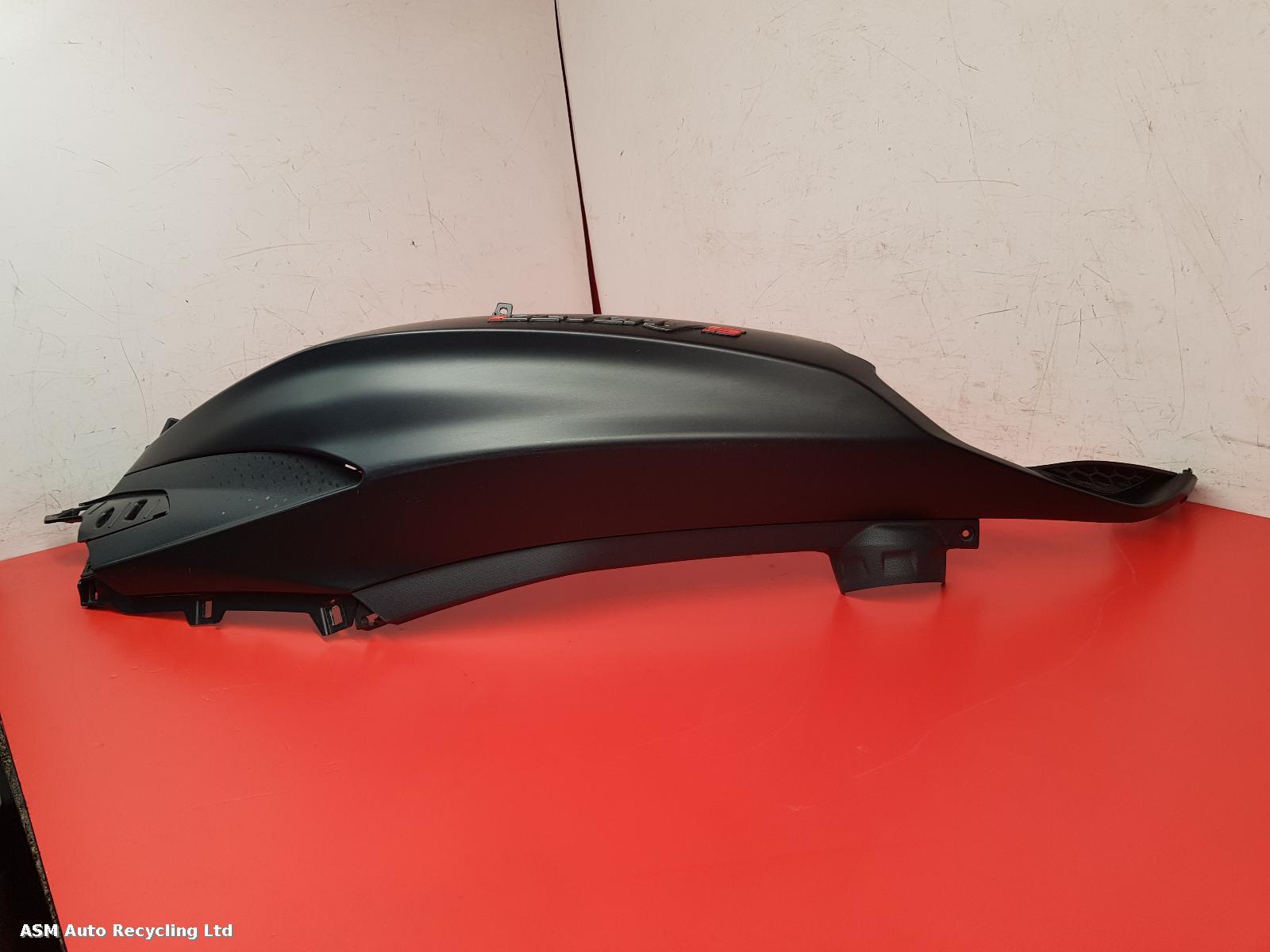View Auto part Seat Cowl Piaggio Beverly S 400 2022