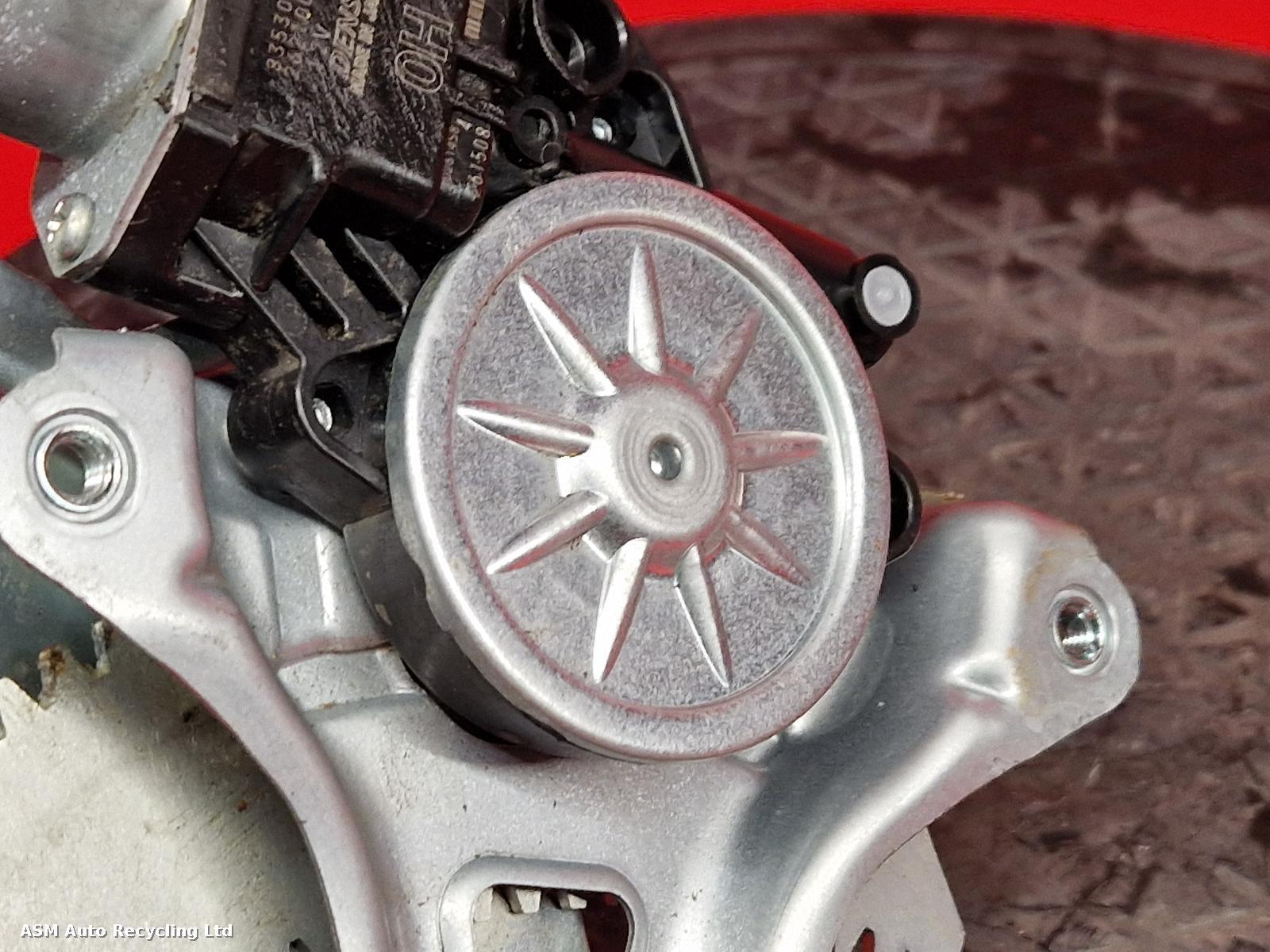 View Auto part RR Window Regulator Suzuki Swift 2021