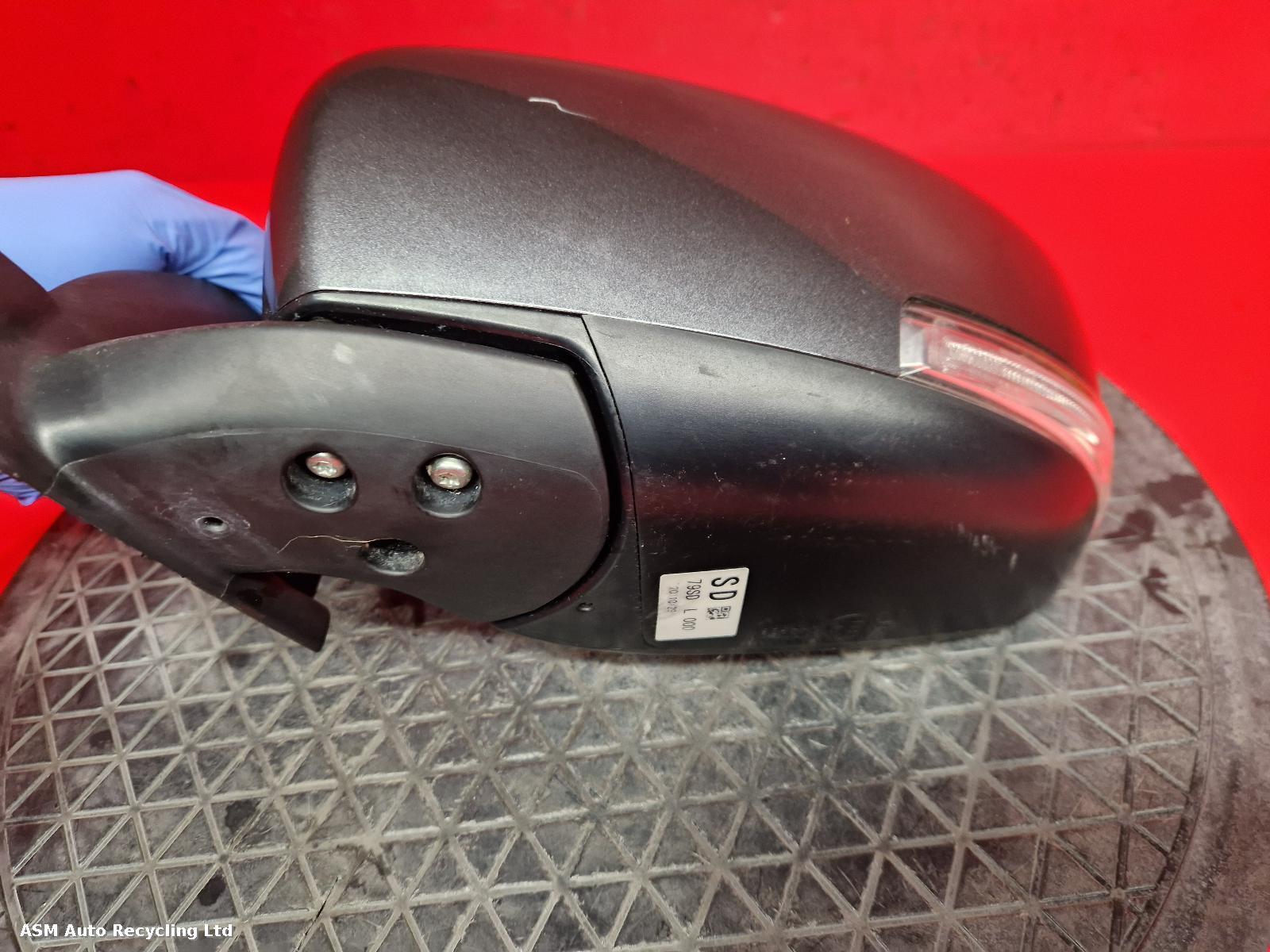 View Auto part L Door Mirror Suzuki Swift 2021