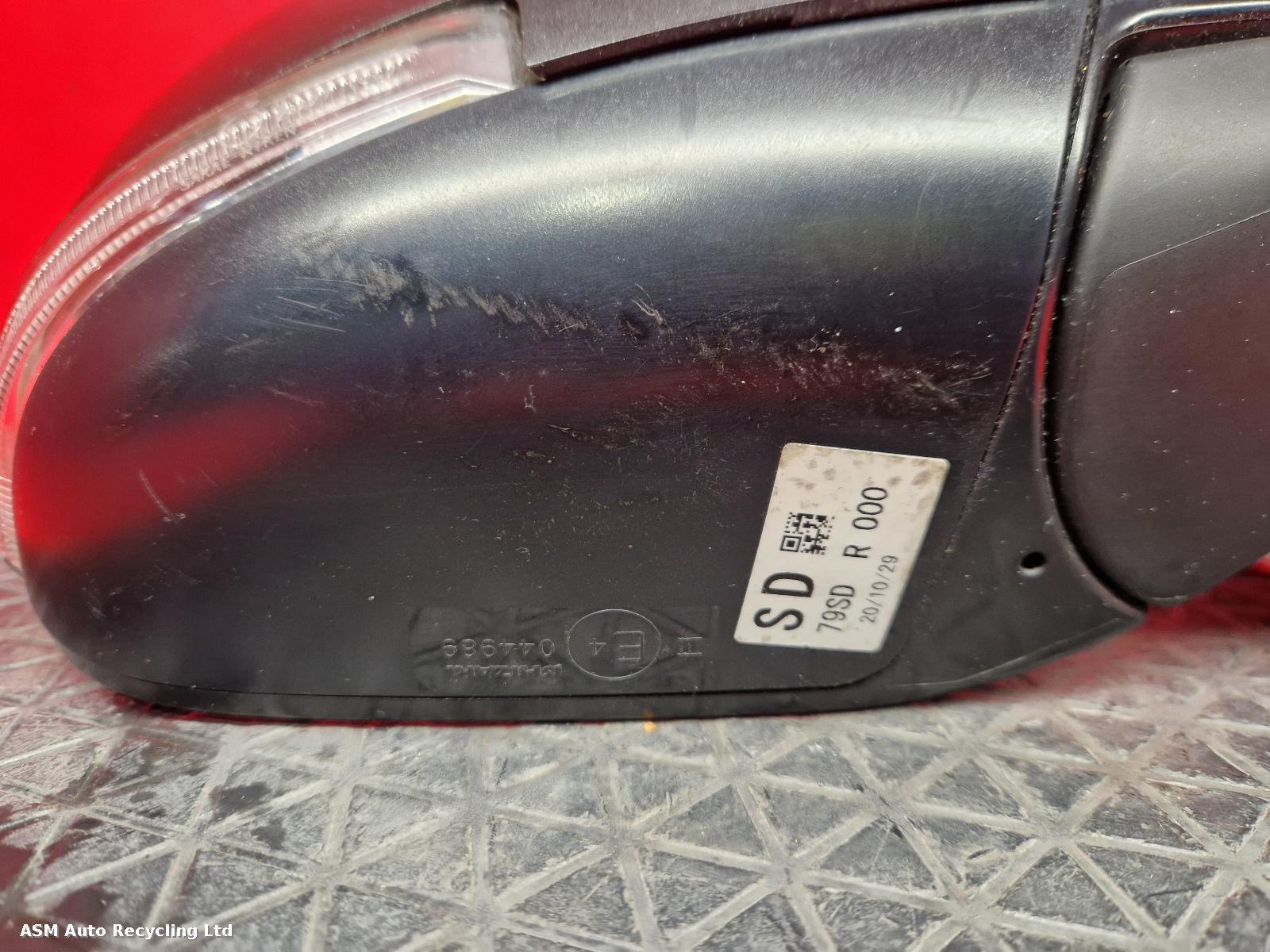 View Auto part R Door Mirror Suzuki Swift 2021