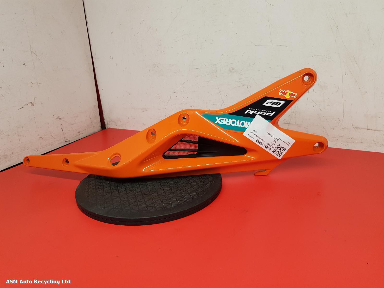 View Auto part Seat Cowl Ktm 890 2022