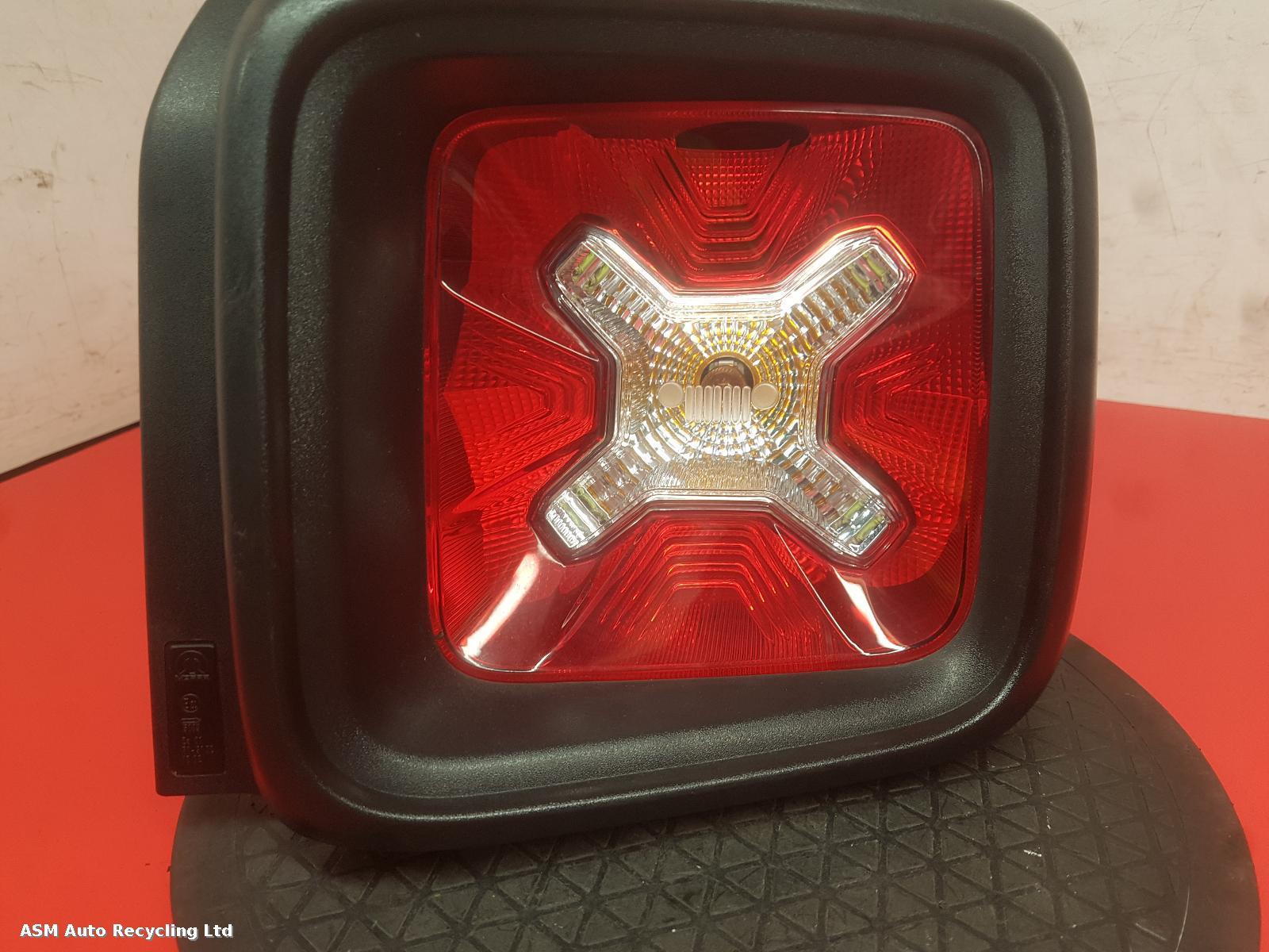 View Auto part R Taillight Jeep Renegade 2015