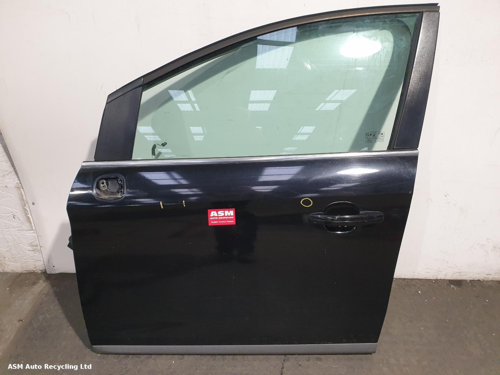 View Auto part L Front Door Ford Kuga 2009