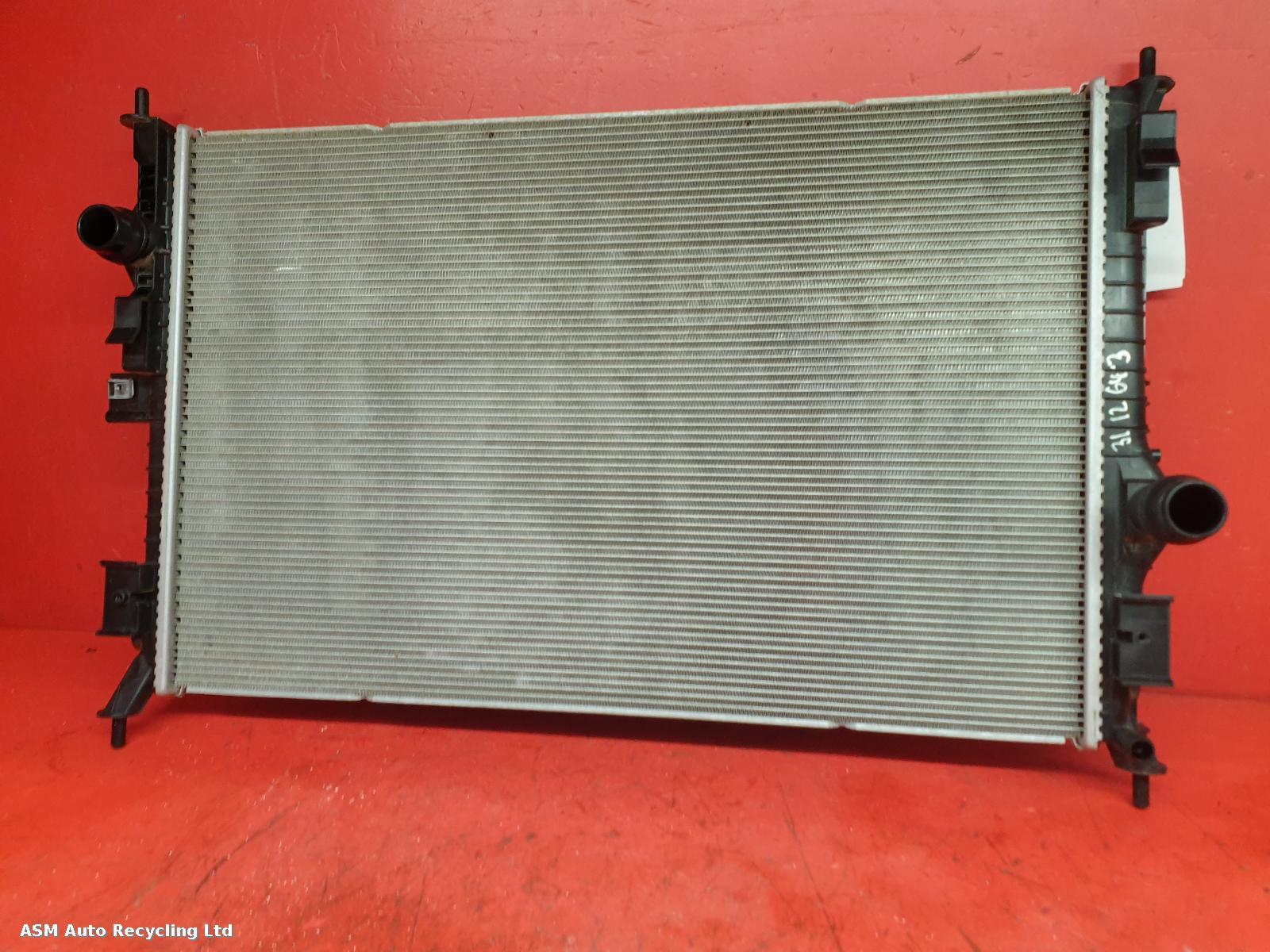 View Auto part Radiator Toyota Proace City 2024