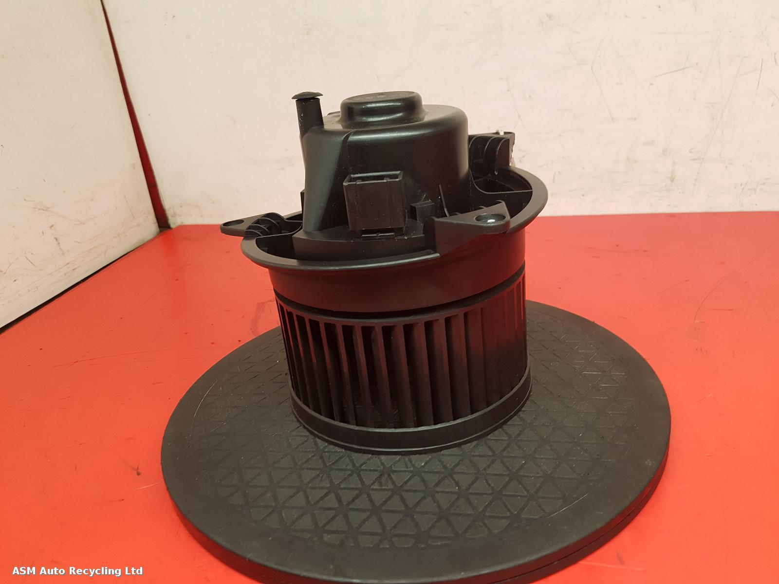 View Auto part Heater Motor/Assembly Ford Transit Connect 2009