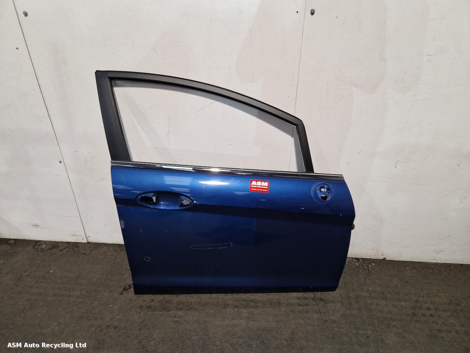 View Auto part R Front Door Ford Fiesta 2009