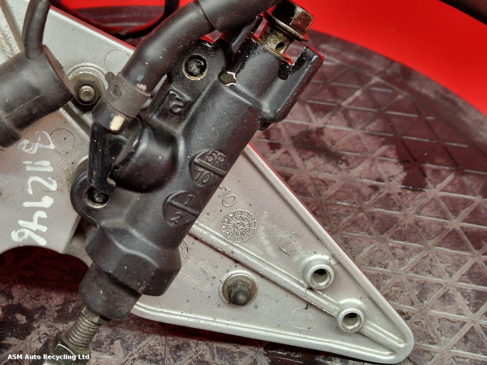 View Auto part Right Footrest Yamaha Fz6 2006