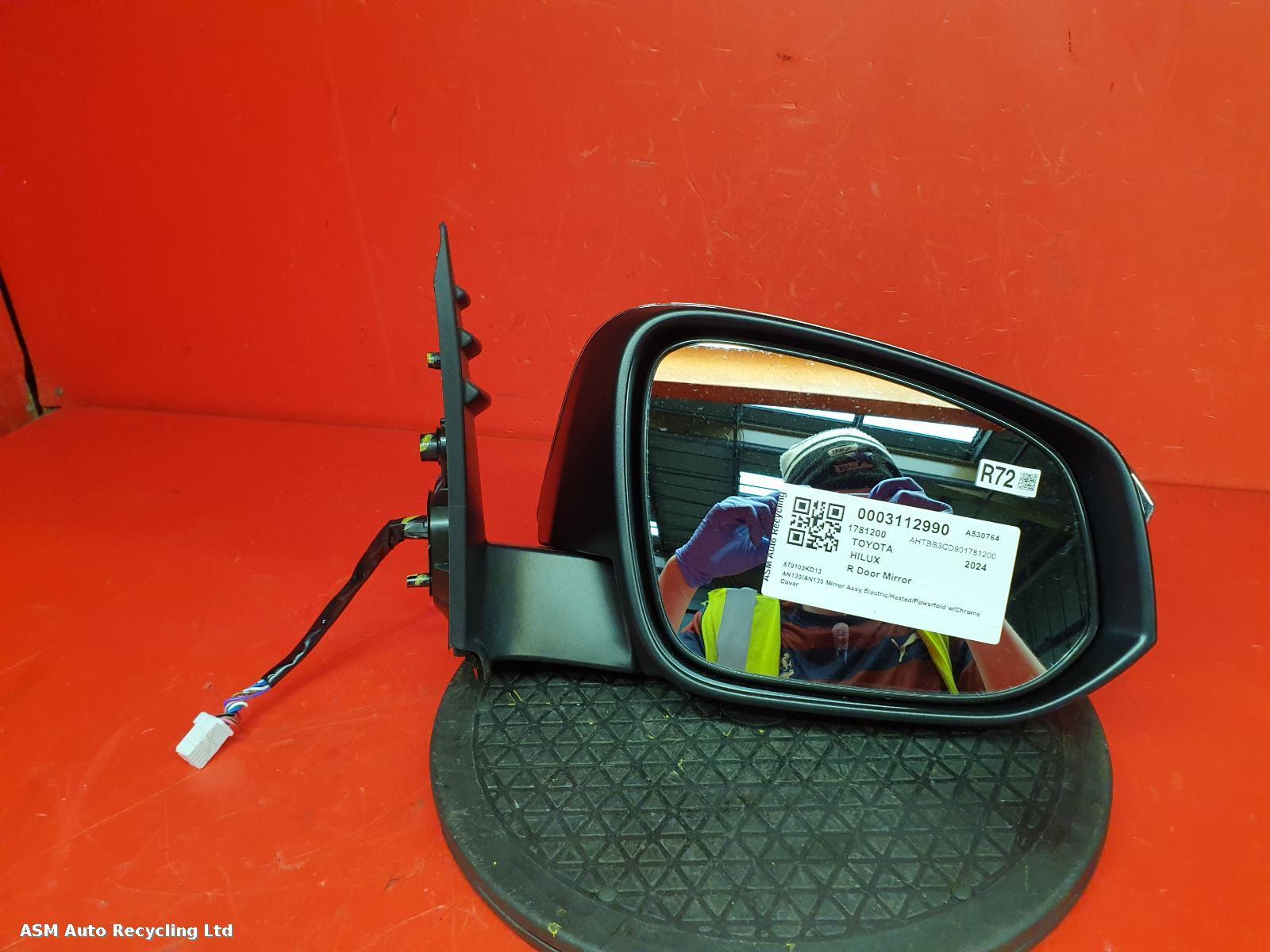 View Auto part R Door Mirror Toyota Hilux 2024