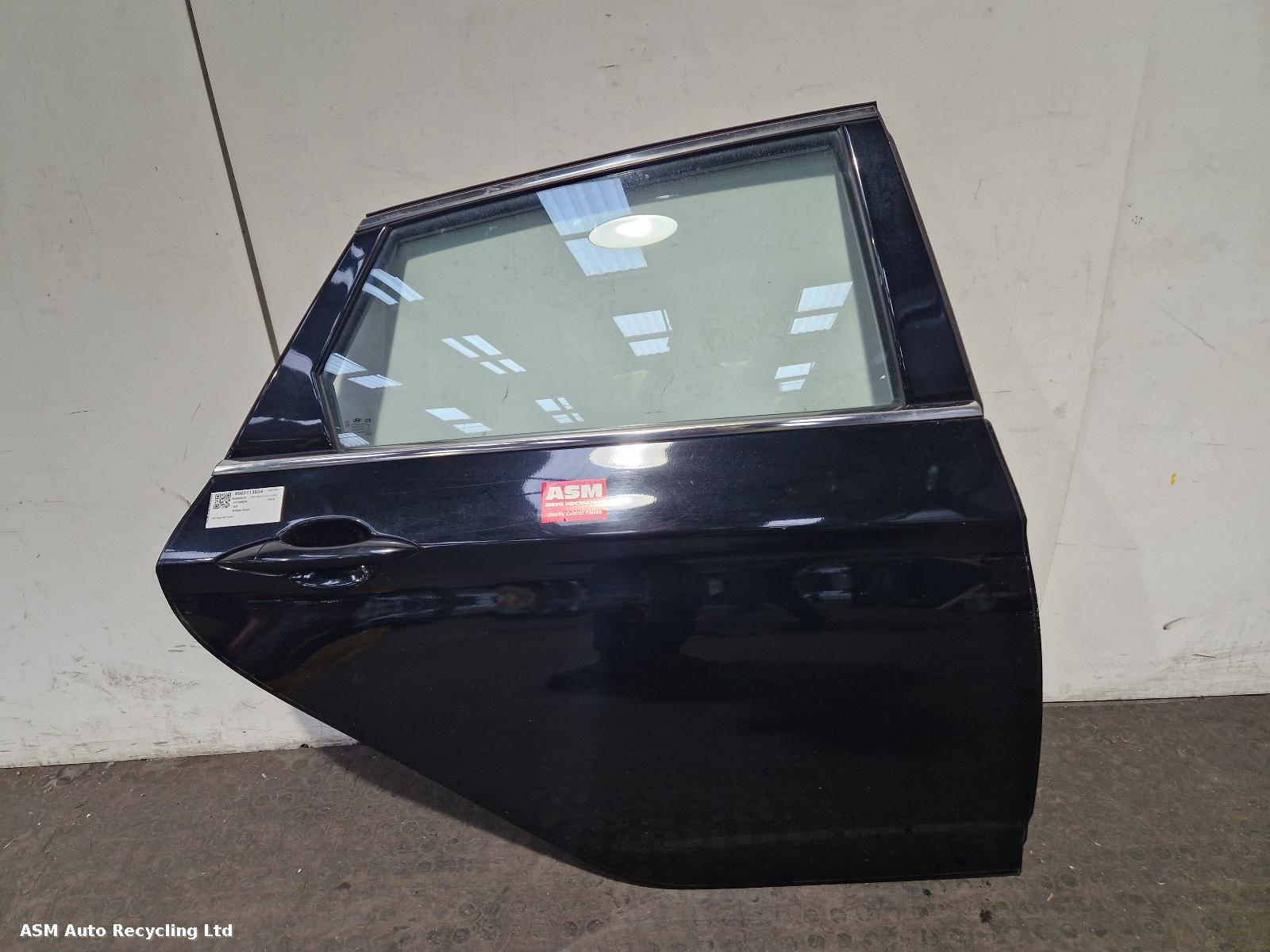 View Auto part R Rear Door Hyundai I40 2016