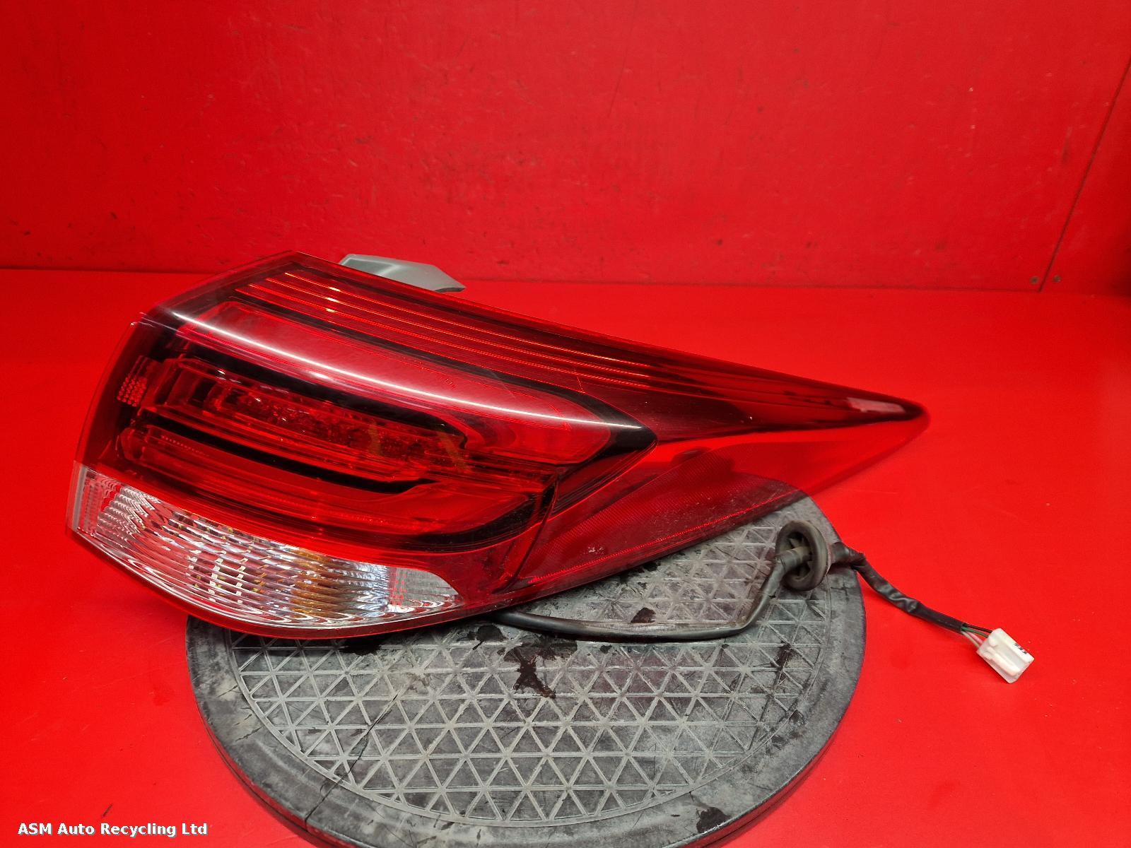View Auto part R Taillight Hyundai I40 2016